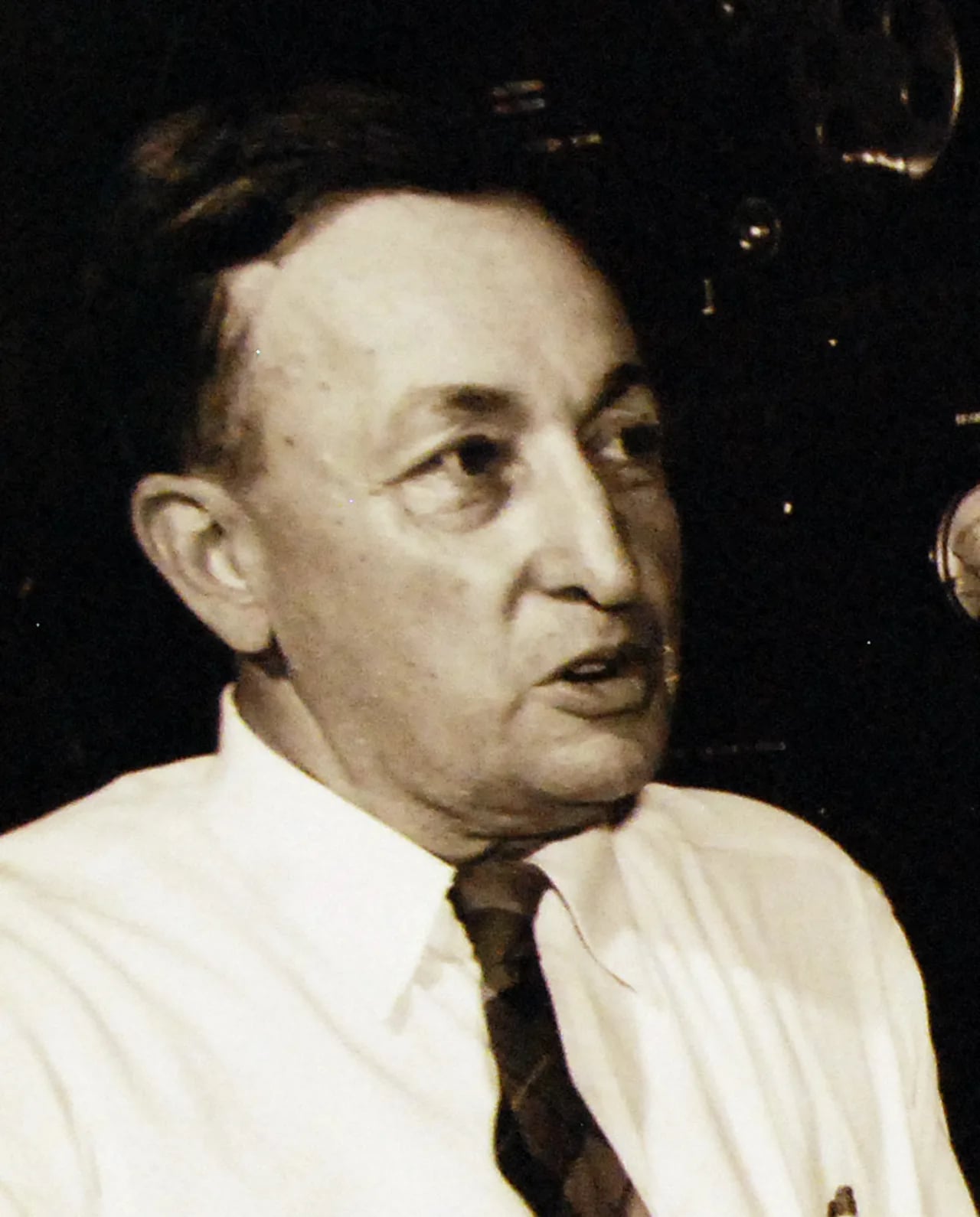 Portrait of Leo C. Young (1891–1981) – memorial page