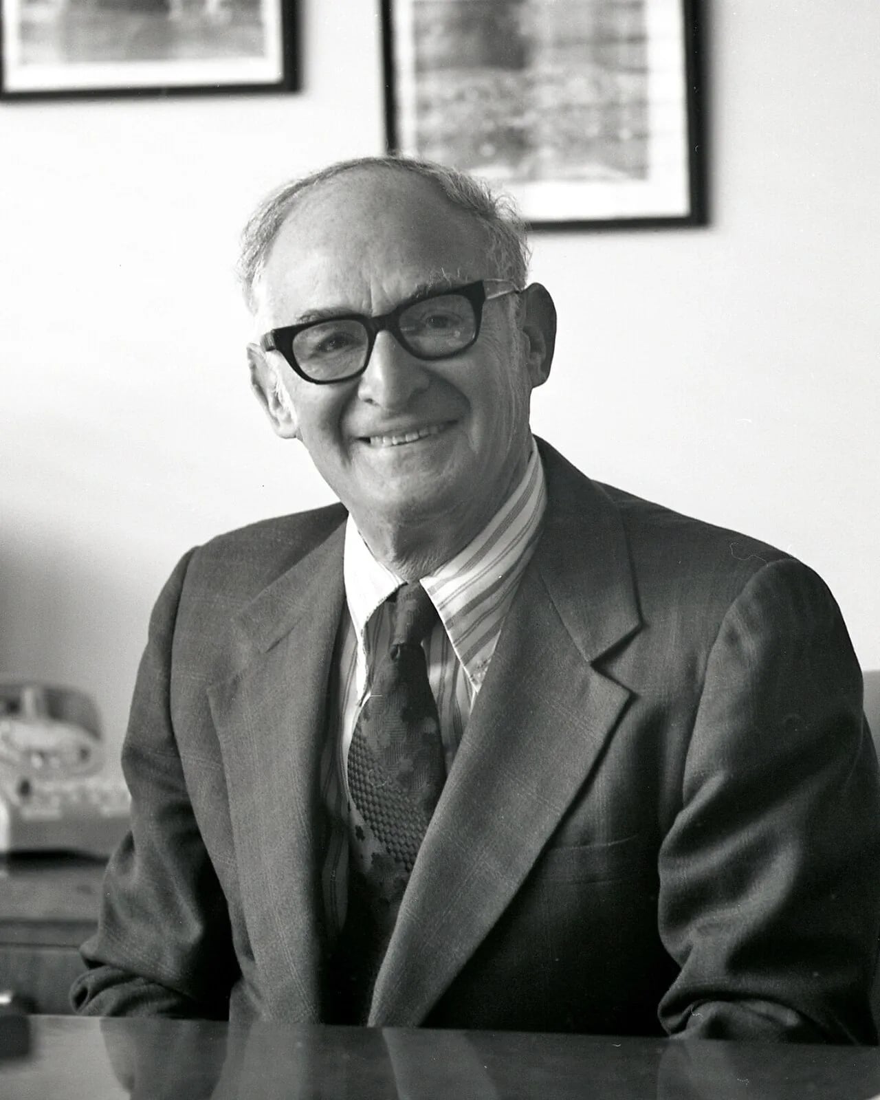 Portrait of Leo Goldberg (1913–1987) – memorial page