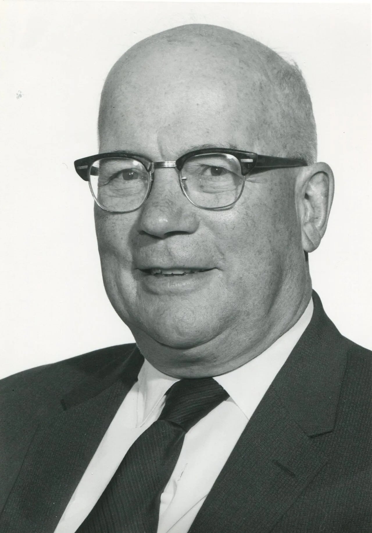 Portrait of Leo Nimsick (1908–1999) – memorial page