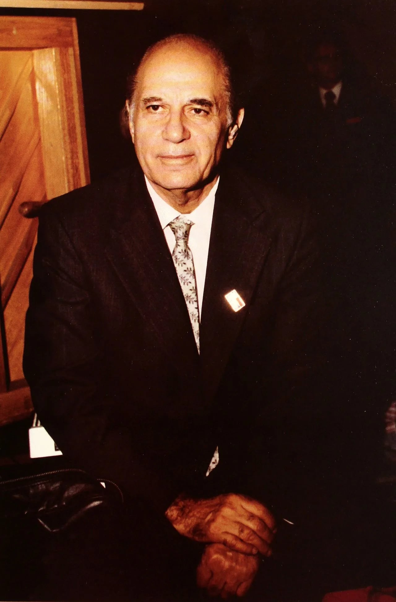 Porträt von Leon Surmelian (1905–1995) – Gedenkseite