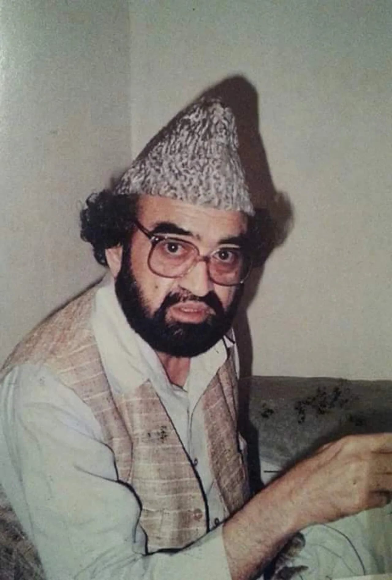 Portrait of Ghulam Moinuddin Gilani (1920–1997) – memorial page