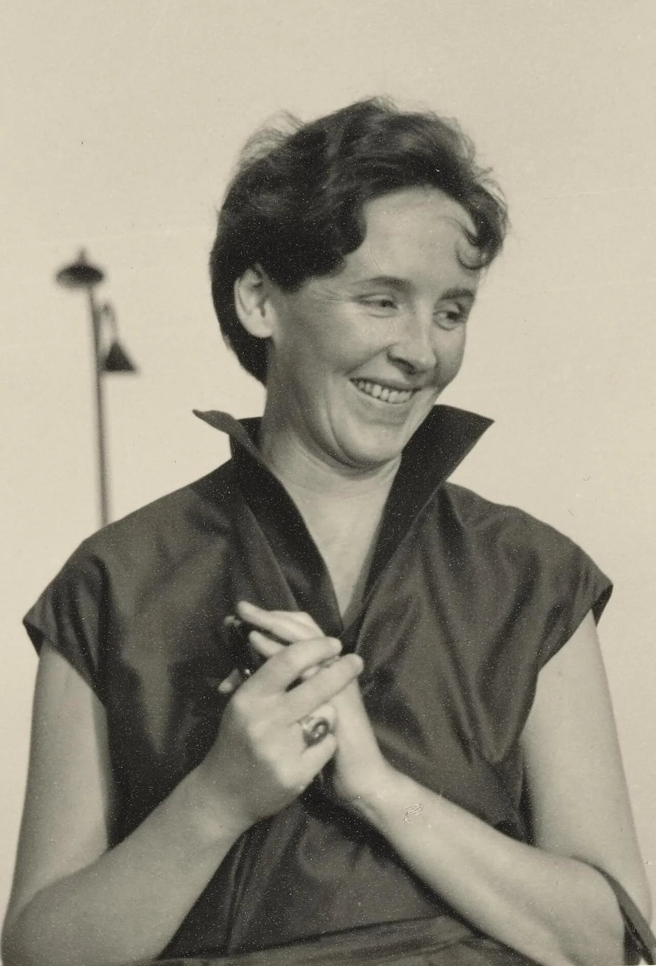 Porträt von Magda Roos (1920–1976) – Gedenkseite