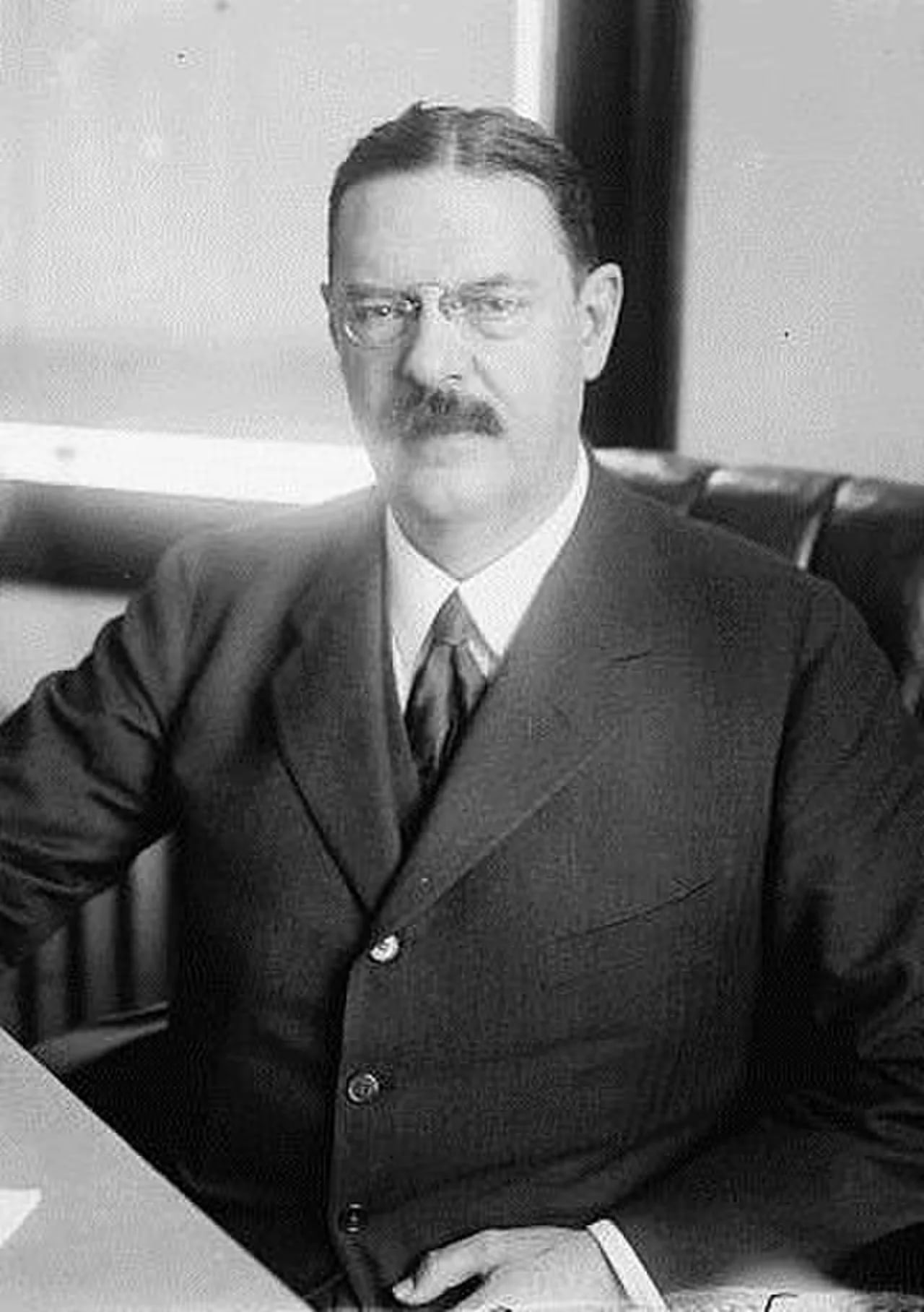 Porträt von Lewis Nixon (1861–1940) – Gedenkseite