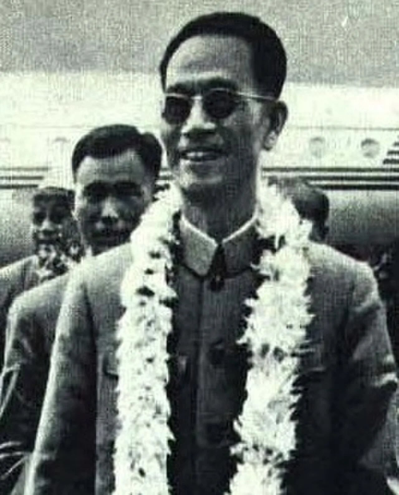 Portrait of Li Xuefeng (1907–2003) – memorial page