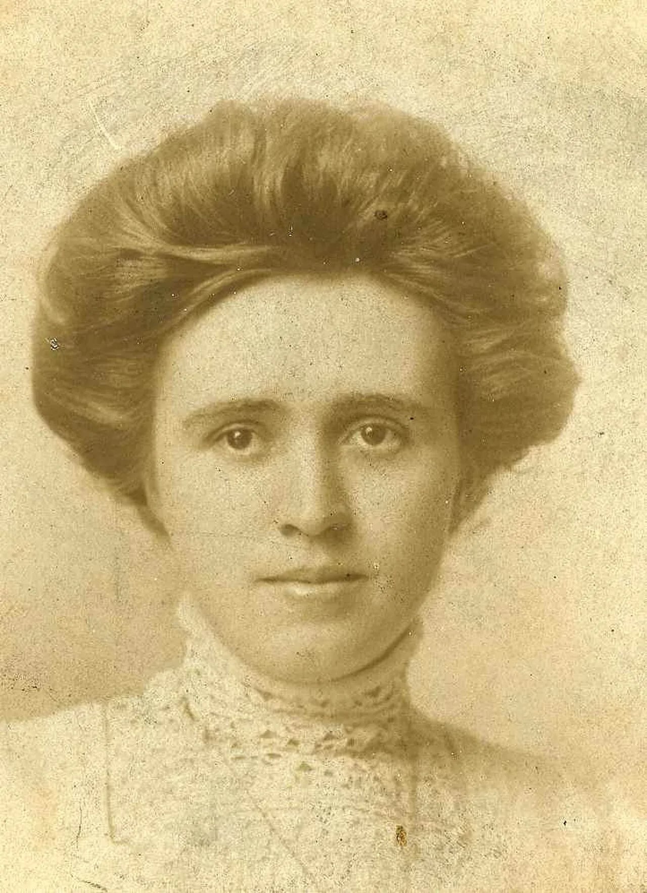 Porträt von Lillian Exum Clement (1894–1925) – Gedenkseite