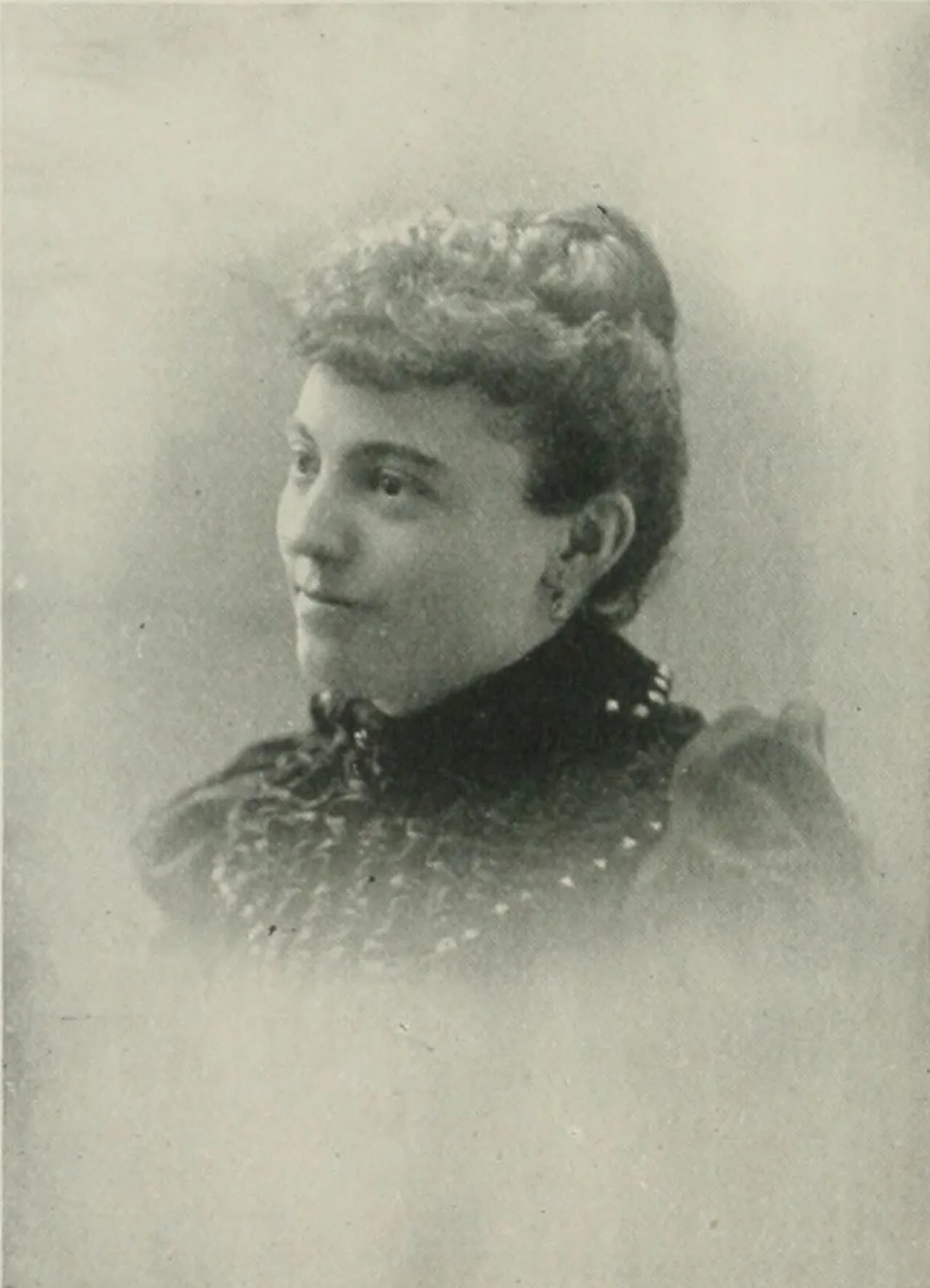 Porträt von Carrie B. Raymond (1857–1927) – Gedenkseite