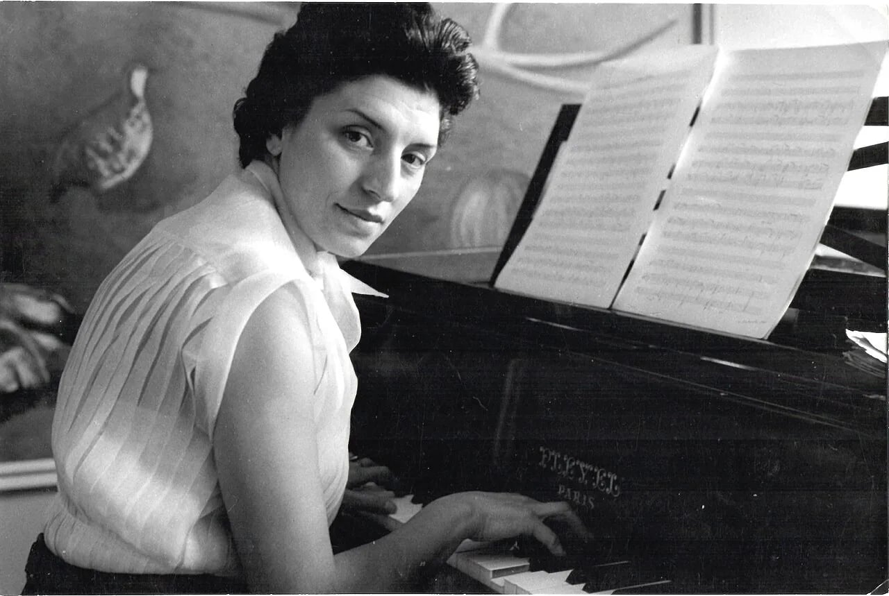 Porträt von Carme Bravo (1919–2007) – Gedenkseite