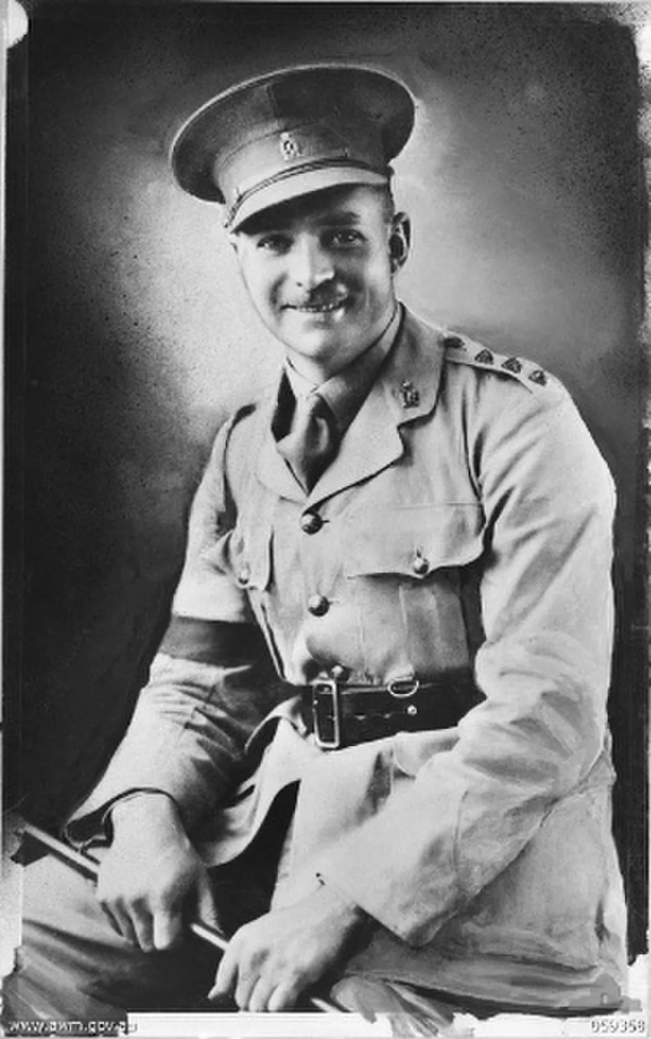 Portrait of Lionel Matthews (1912–1944) – memorial page