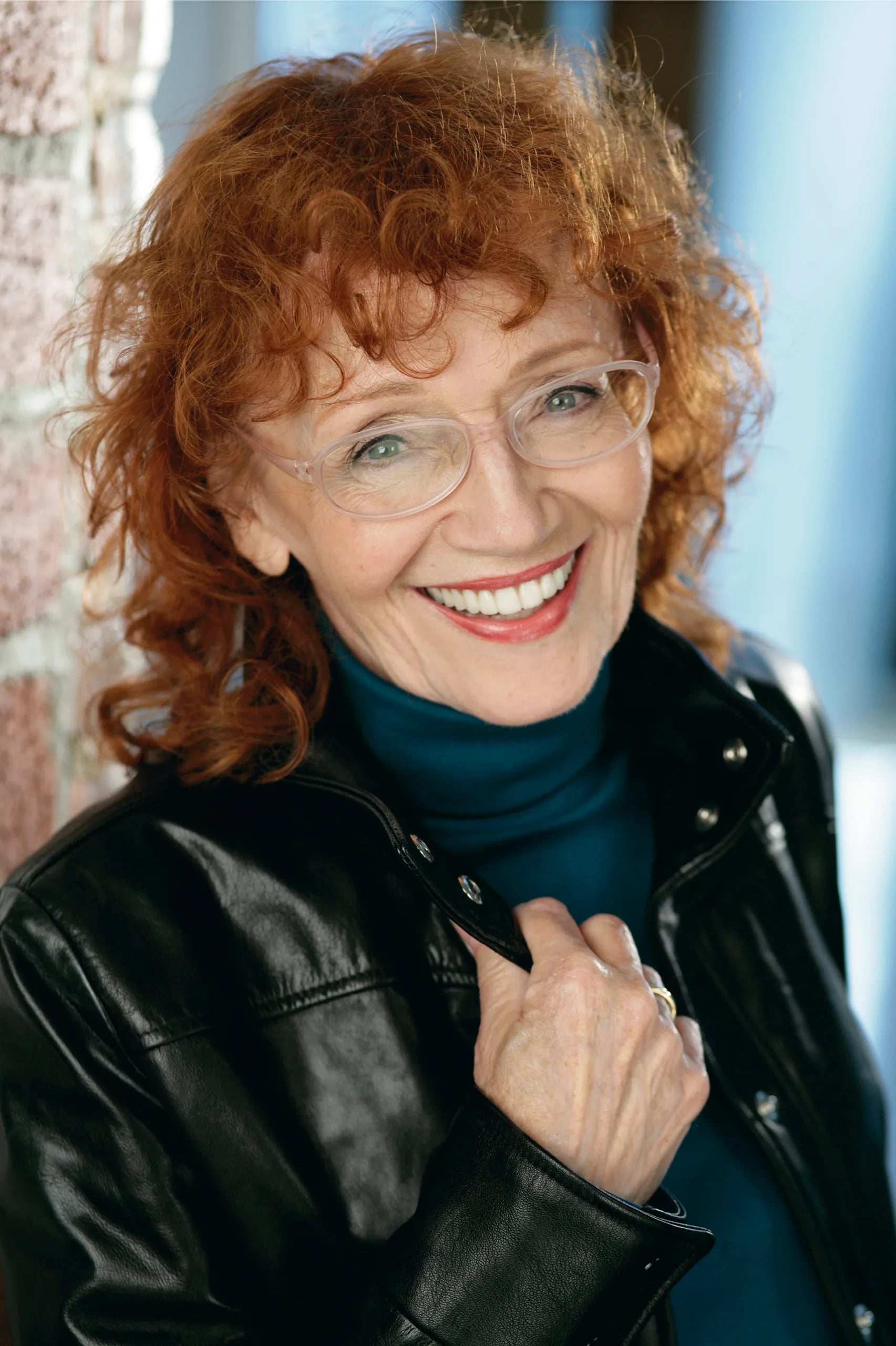 Portrait of Adrianne Tolsch (1938–2016) – memorial page