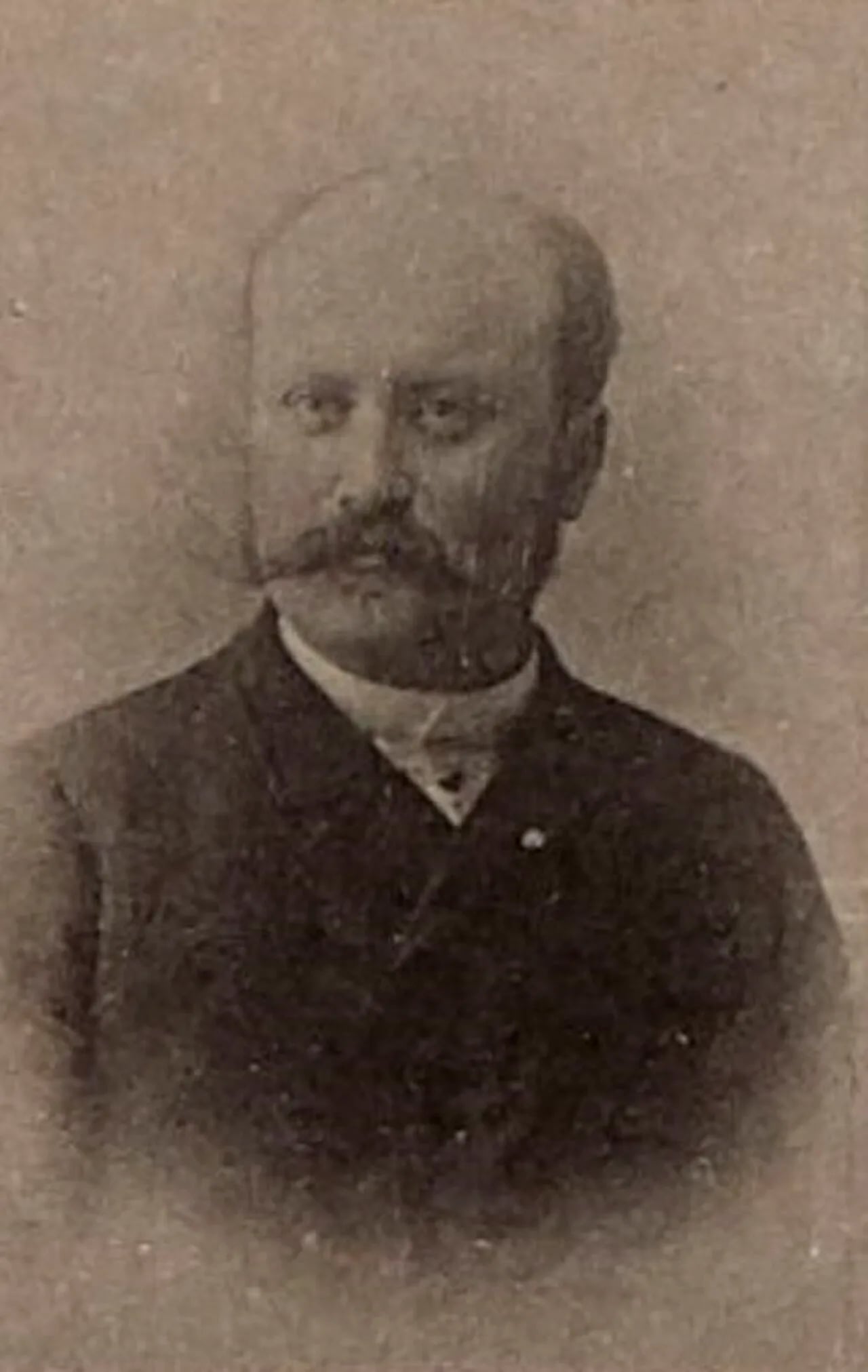 Porträt von Louis Bossu (1857–1929) – Gedenkseite