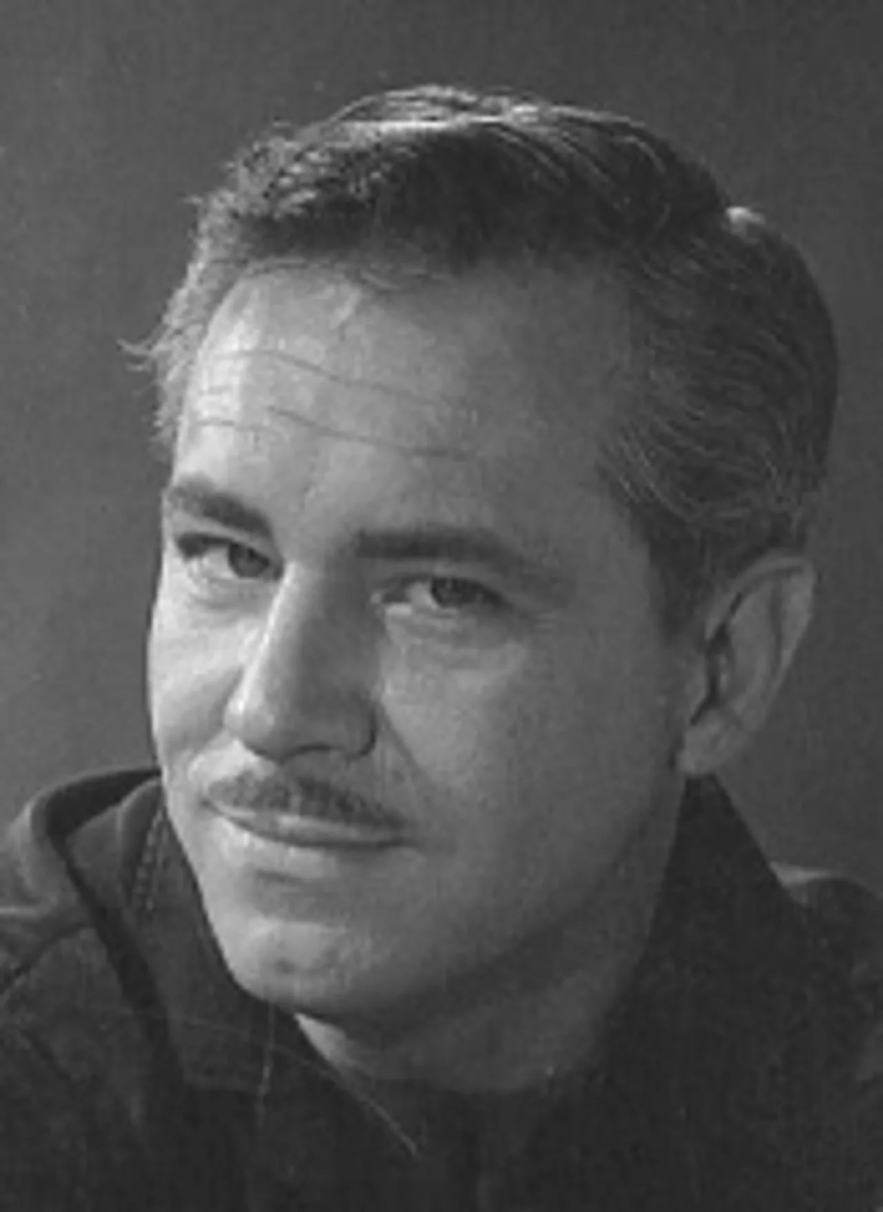 Porträt von Fred Crane (1918–2008) – Gedenkseite