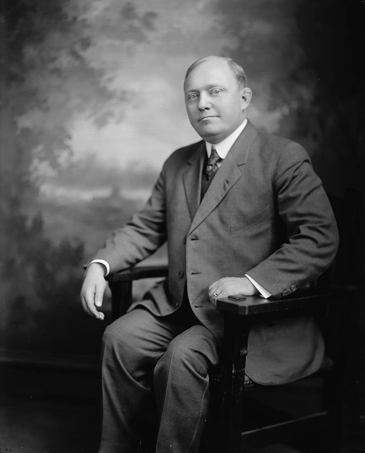 Portrait of Harry H. Dale (1868–1935) – memorial page