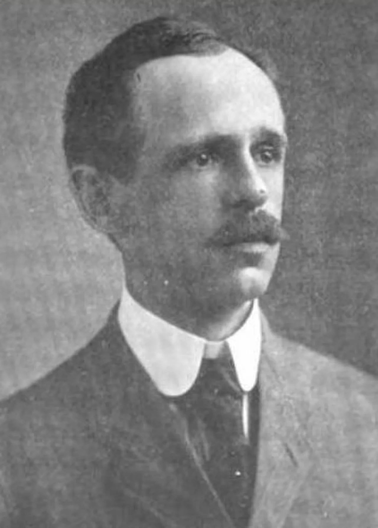 Portrait of Charles B. Law (1872–1929) – memorial page