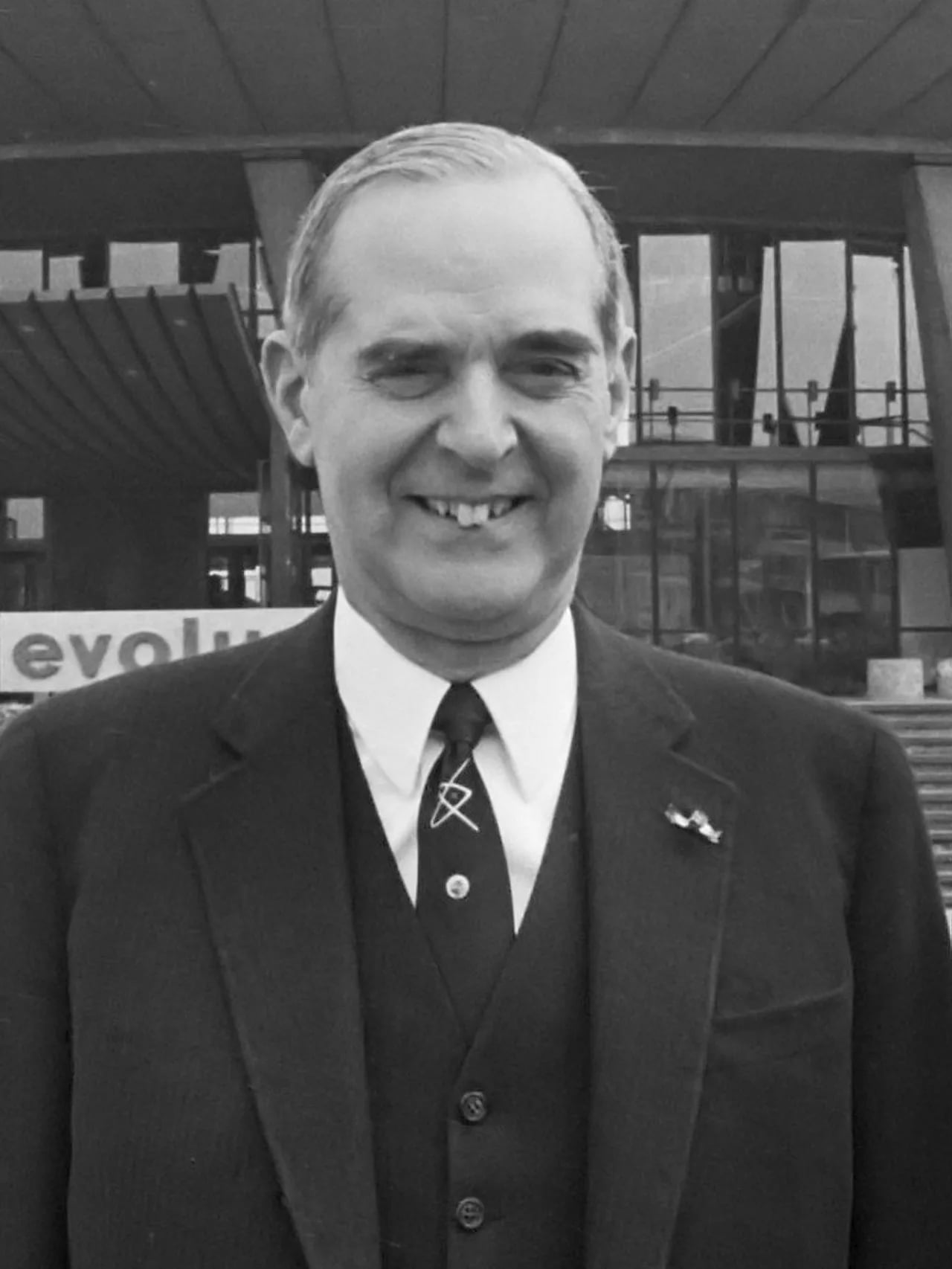 Porträt von Frits Philips (1905–2005) – Gedenkseite