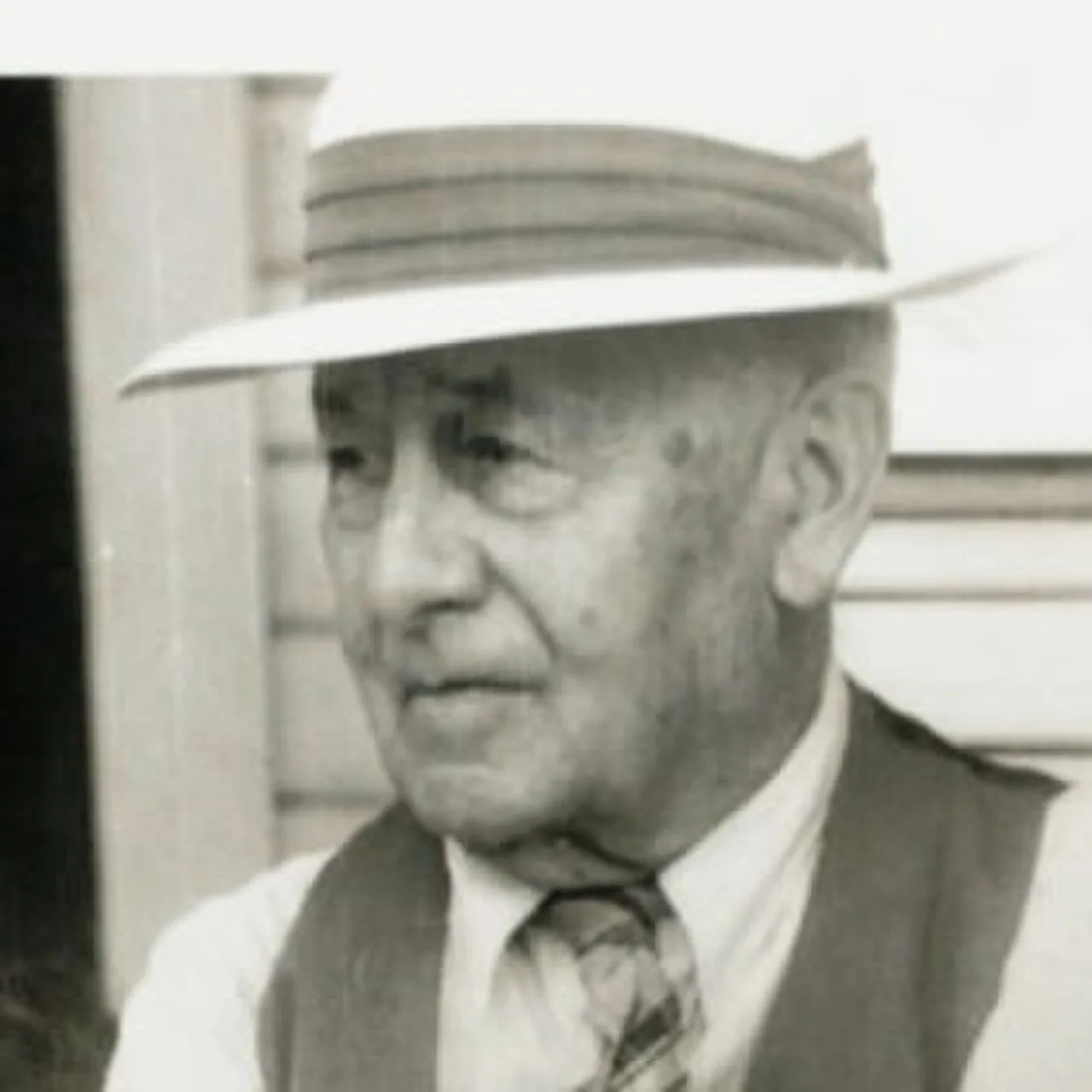 Porträt von Ernst Bechly (1872–1954) – Gedenkseite