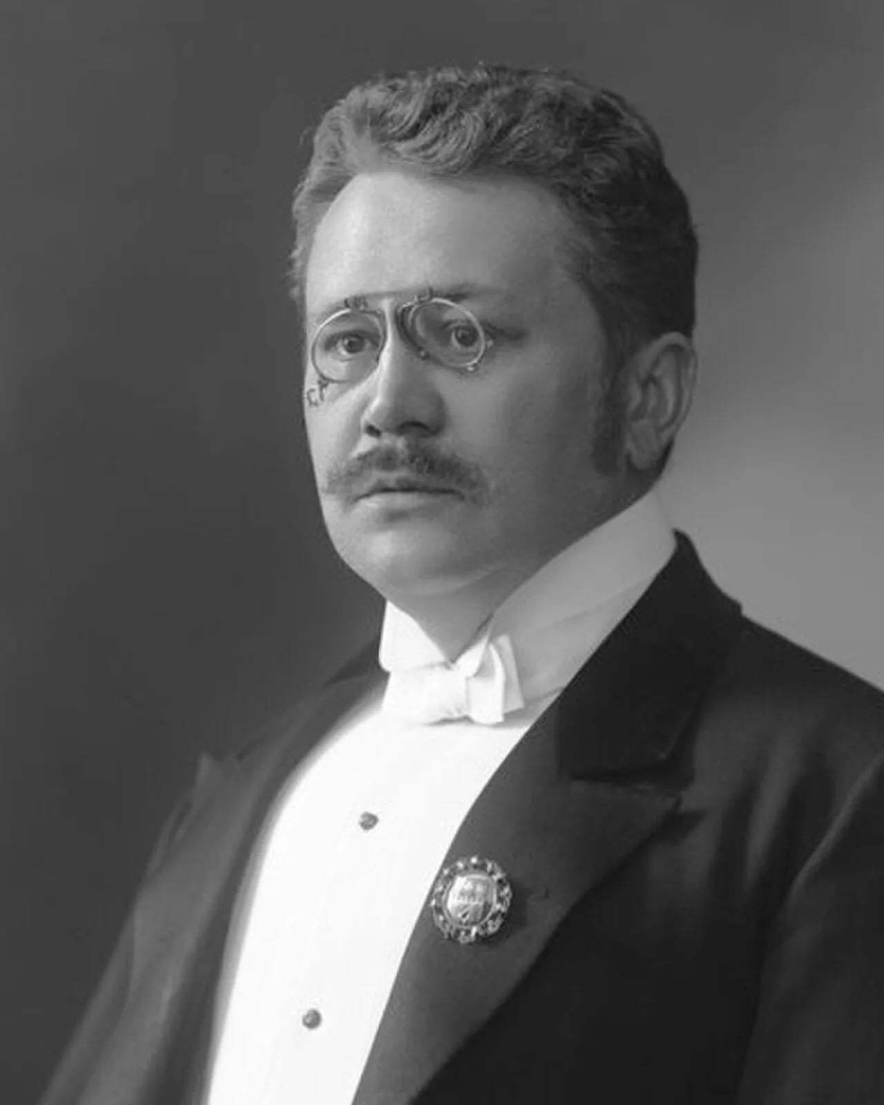 Porträt von Luboš Jeřábek (1864–1937) – Gedenkseite