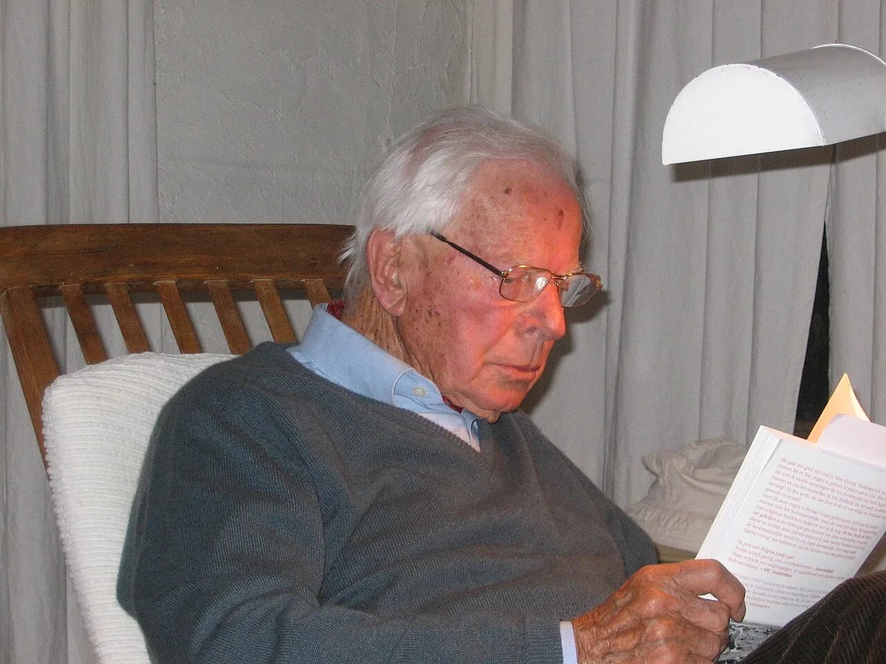 Portrait of Max Kohnstamm (1914–2010) – memorial page