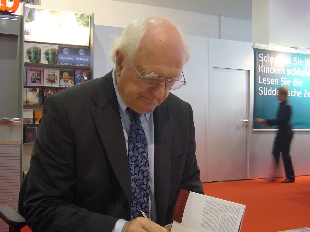 Portrait of Hans-Ulrich Wehler (1931–2014) – memorial page