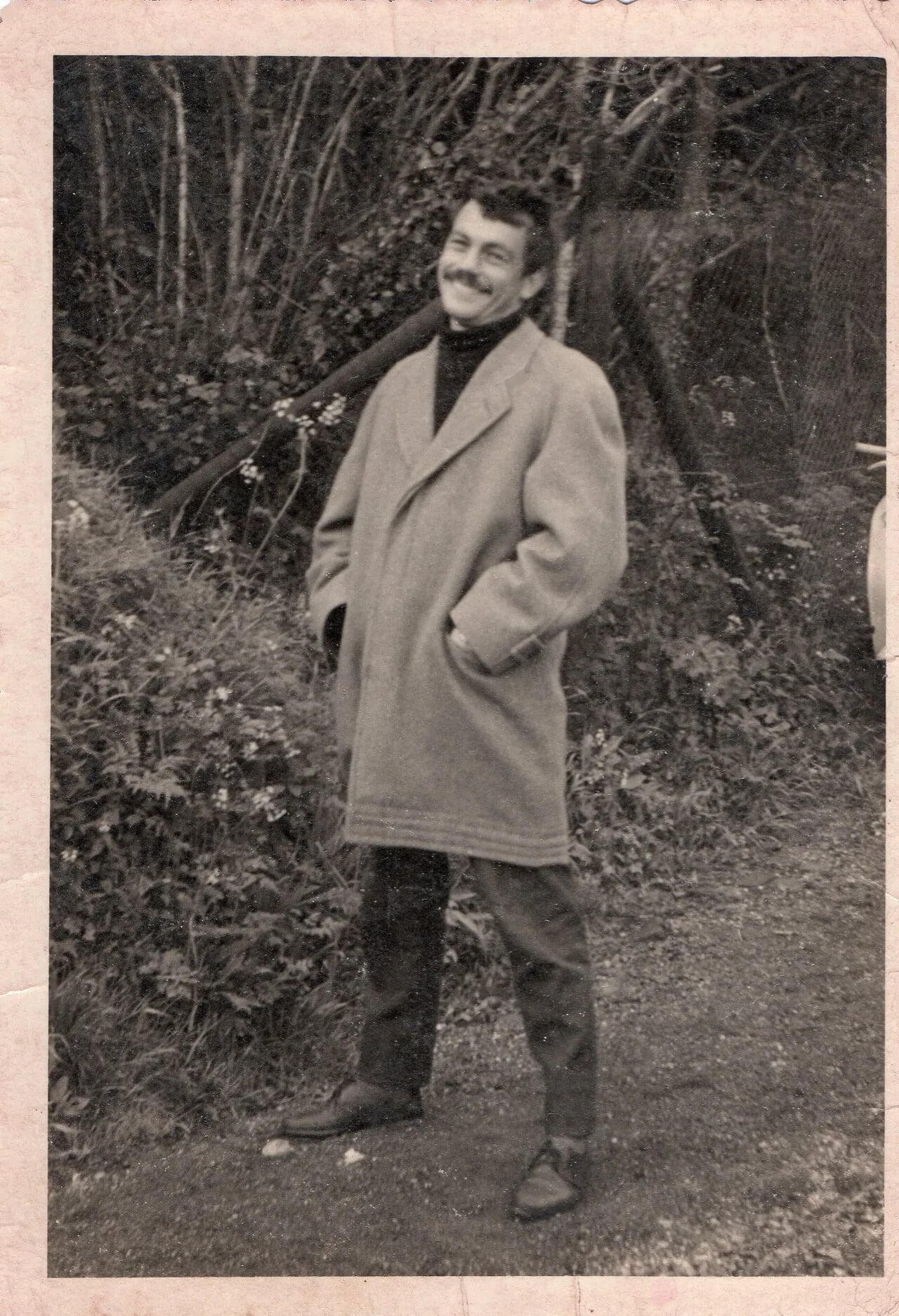 Portrait of Louis Levacher (1934–1983) – memorial page