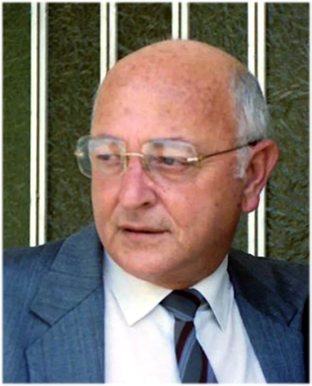 Portrait of Uri Porat (1935–2007) – memorial page