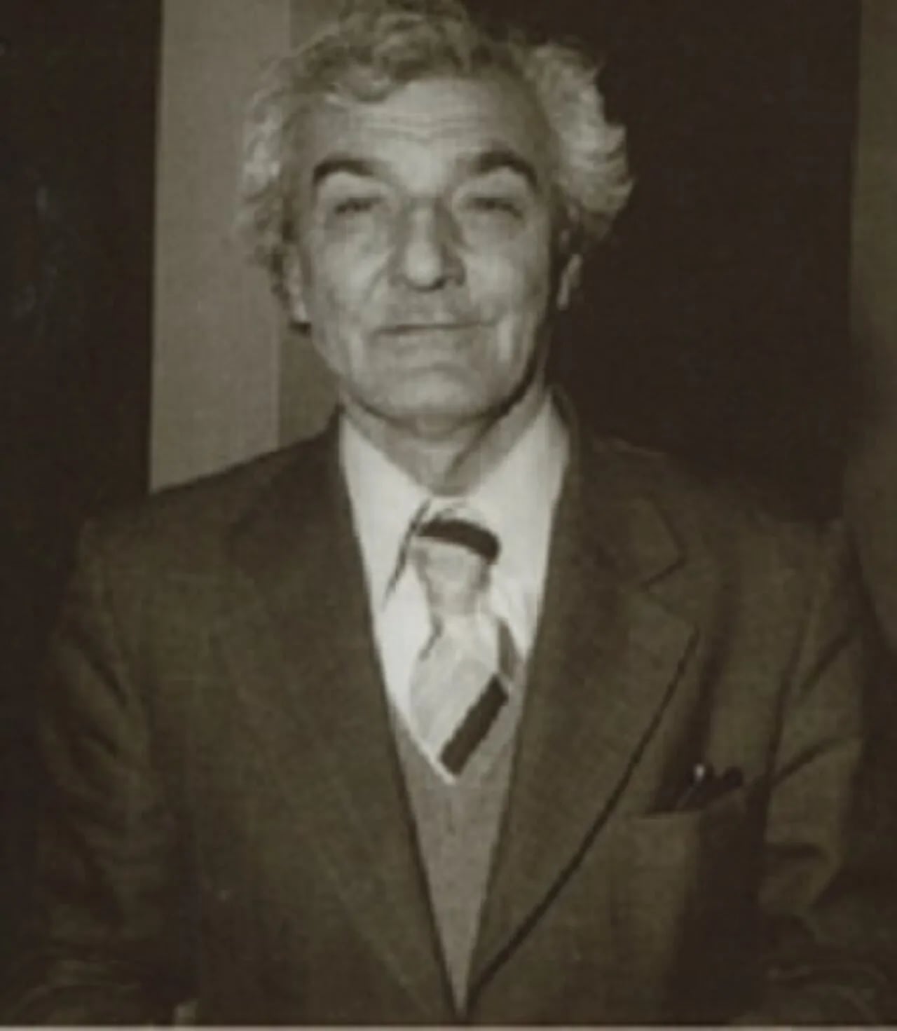 Porträt von Hemin Mukriyani (1921–1986) – Gedenkseite