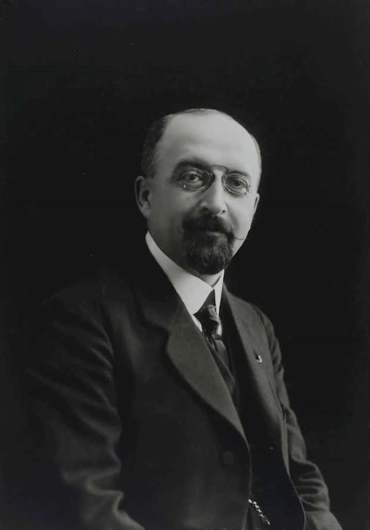Portrait of Joseph Laurent (1870–1955) – memorial page