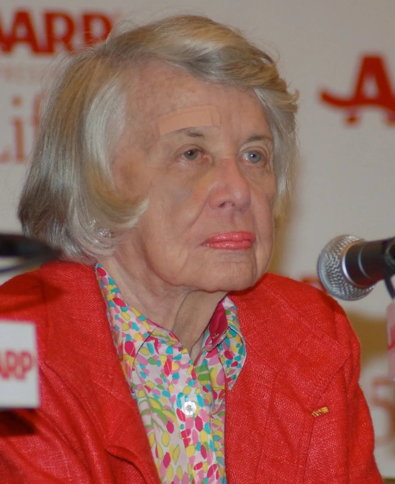 Porträt von Liz Smith (1923–2017) – Gedenkseite