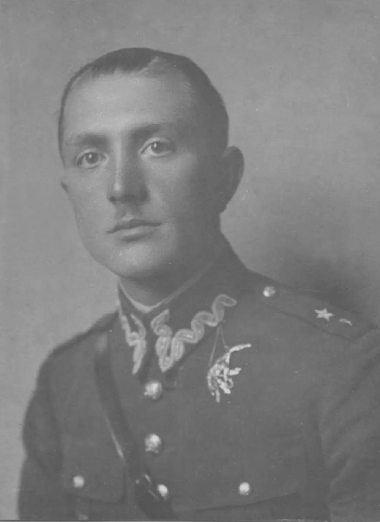 Portrait of Gustaw Dąbrowski (1904–1931) – memorial page