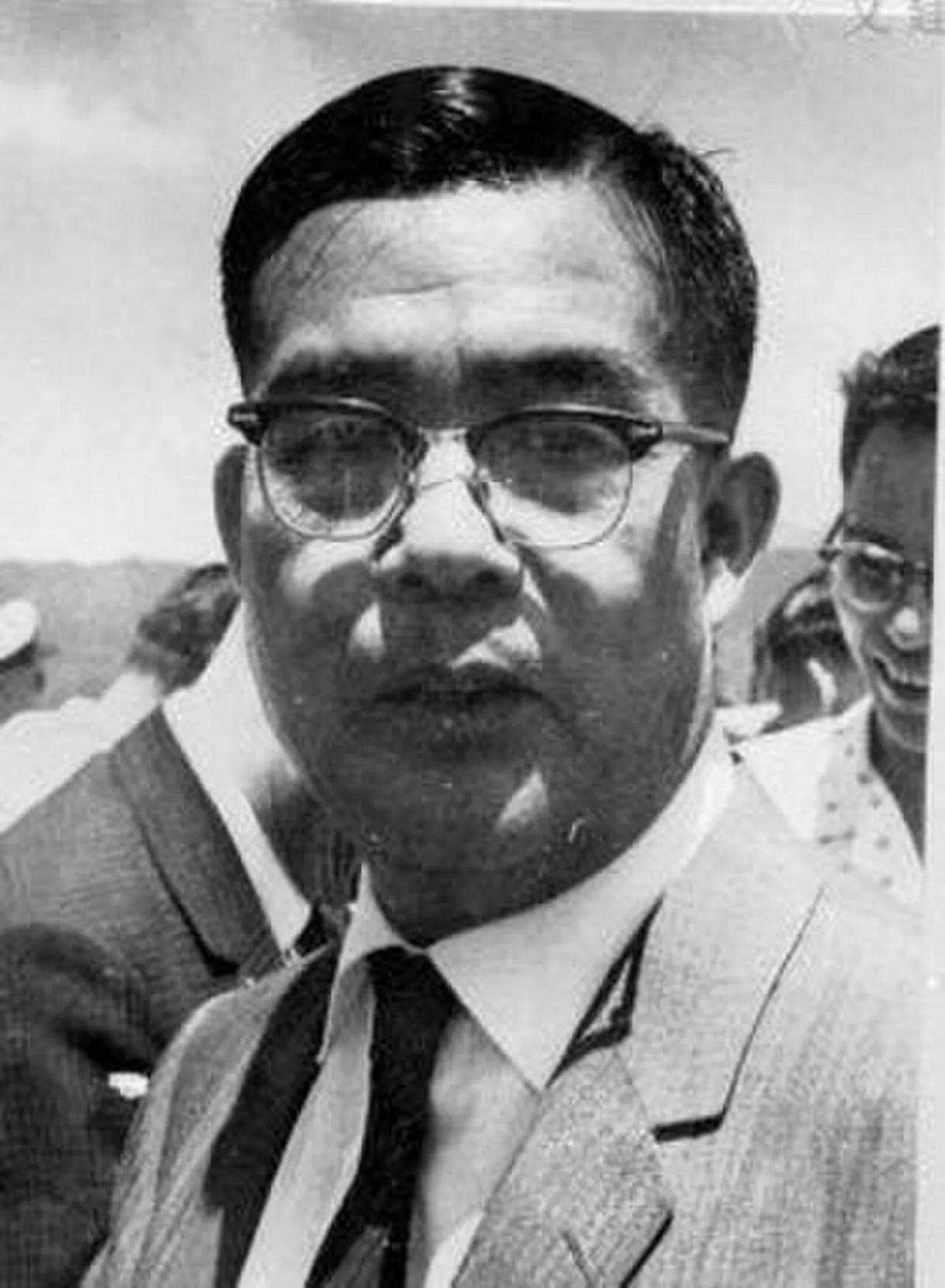 Porträt von Lo Hsiang-lin (1906–1978) – Gedenkseite