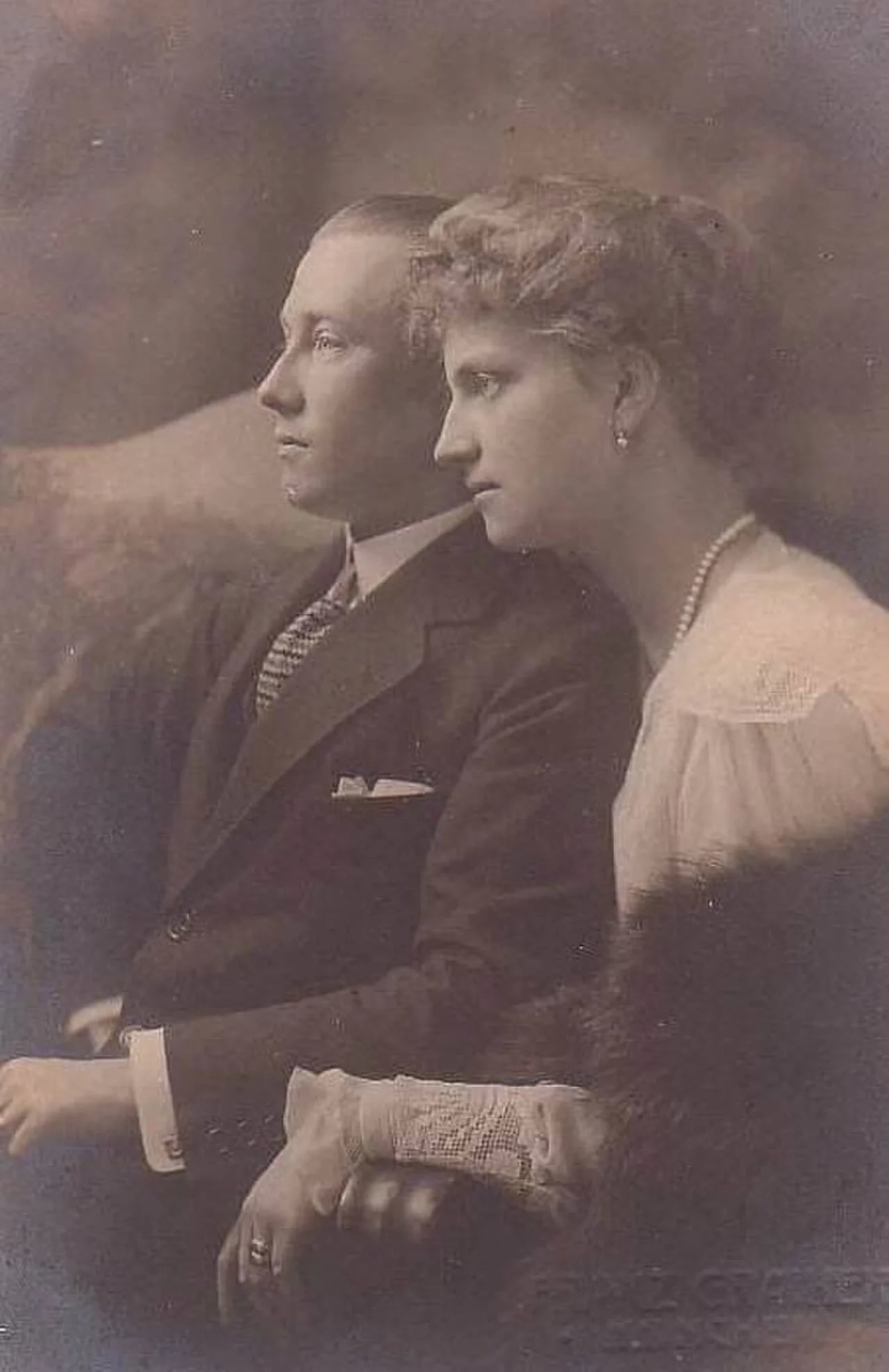Porträt von Friedrich von Hohenzollern (1891–1965) – Gedenkseite