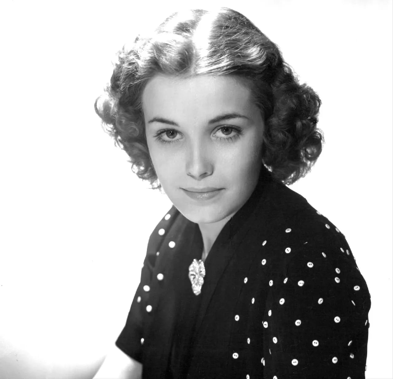 Portrait of Lois Collier (1919–1999) – memorial page