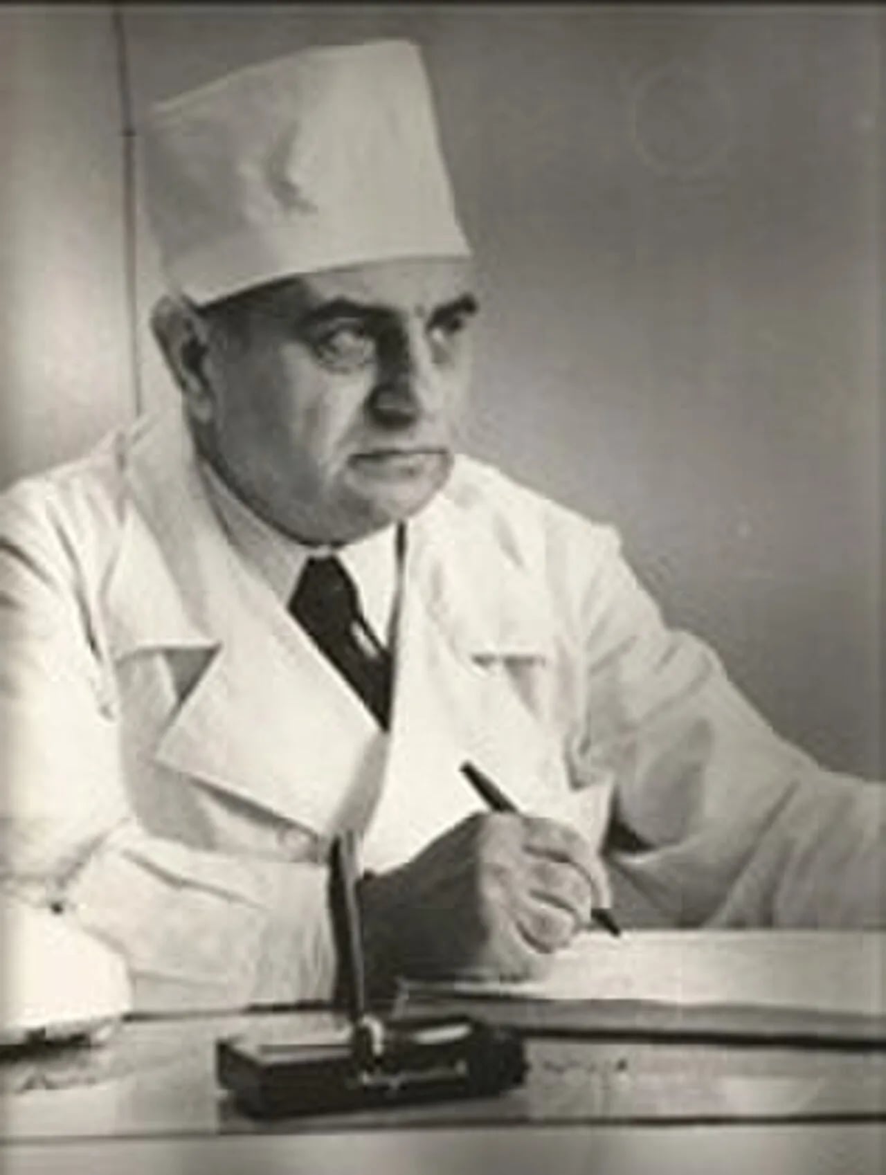Portrait of Georgios Ioannides (1923–1986) – memorial page