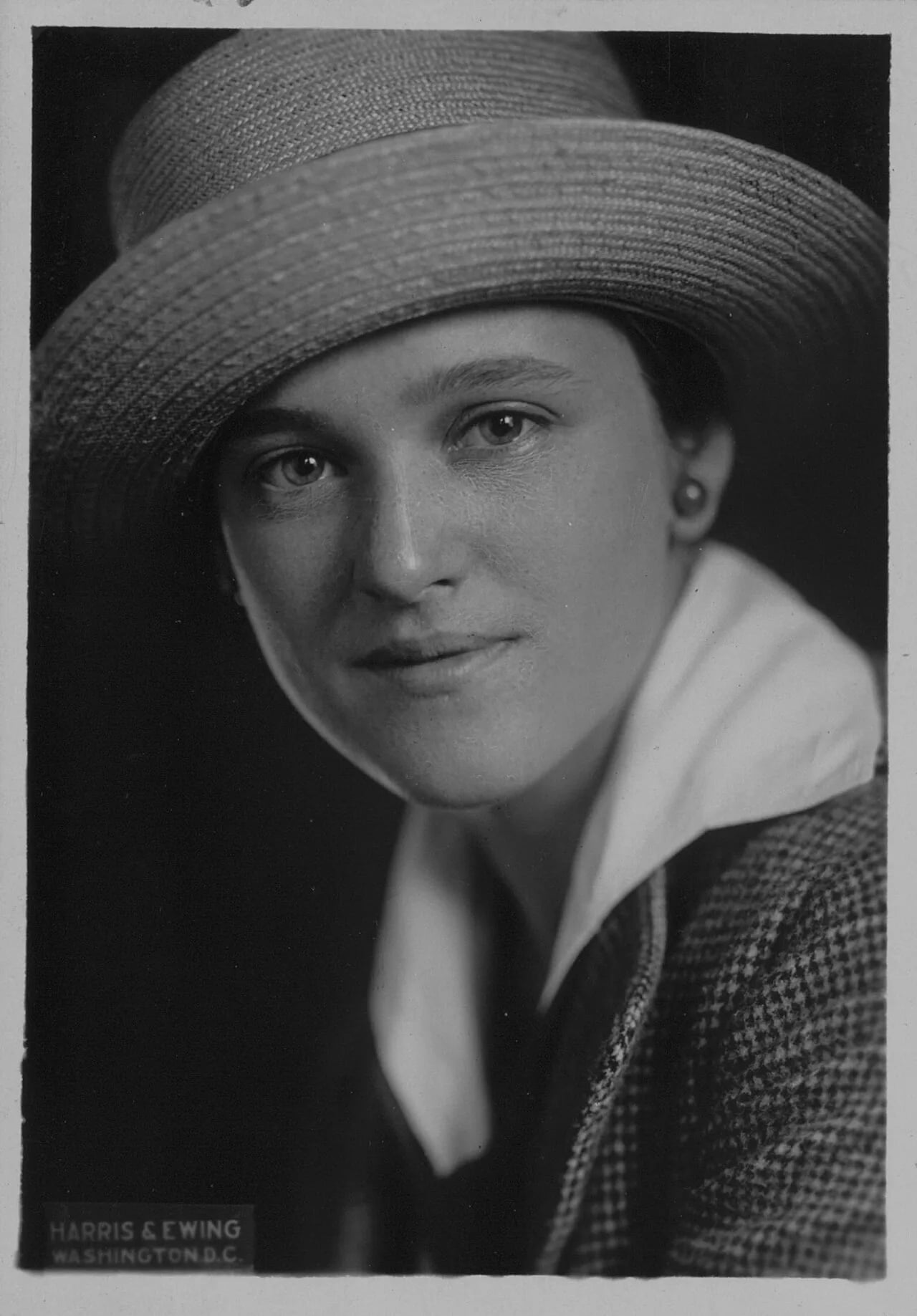 Portrait of Margaretta Van Rensselaer Schuyler (1894–1976) – memorial page
