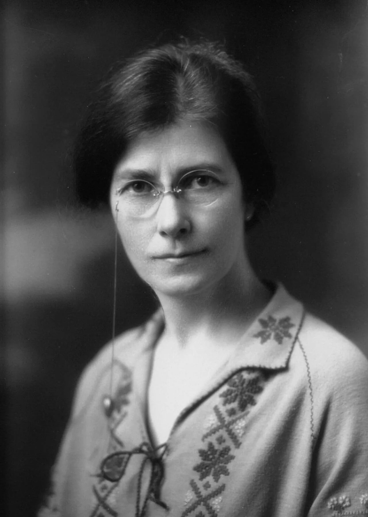 Porträt von Clara Snell Wolfe (1874–1970) – Gedenkseite