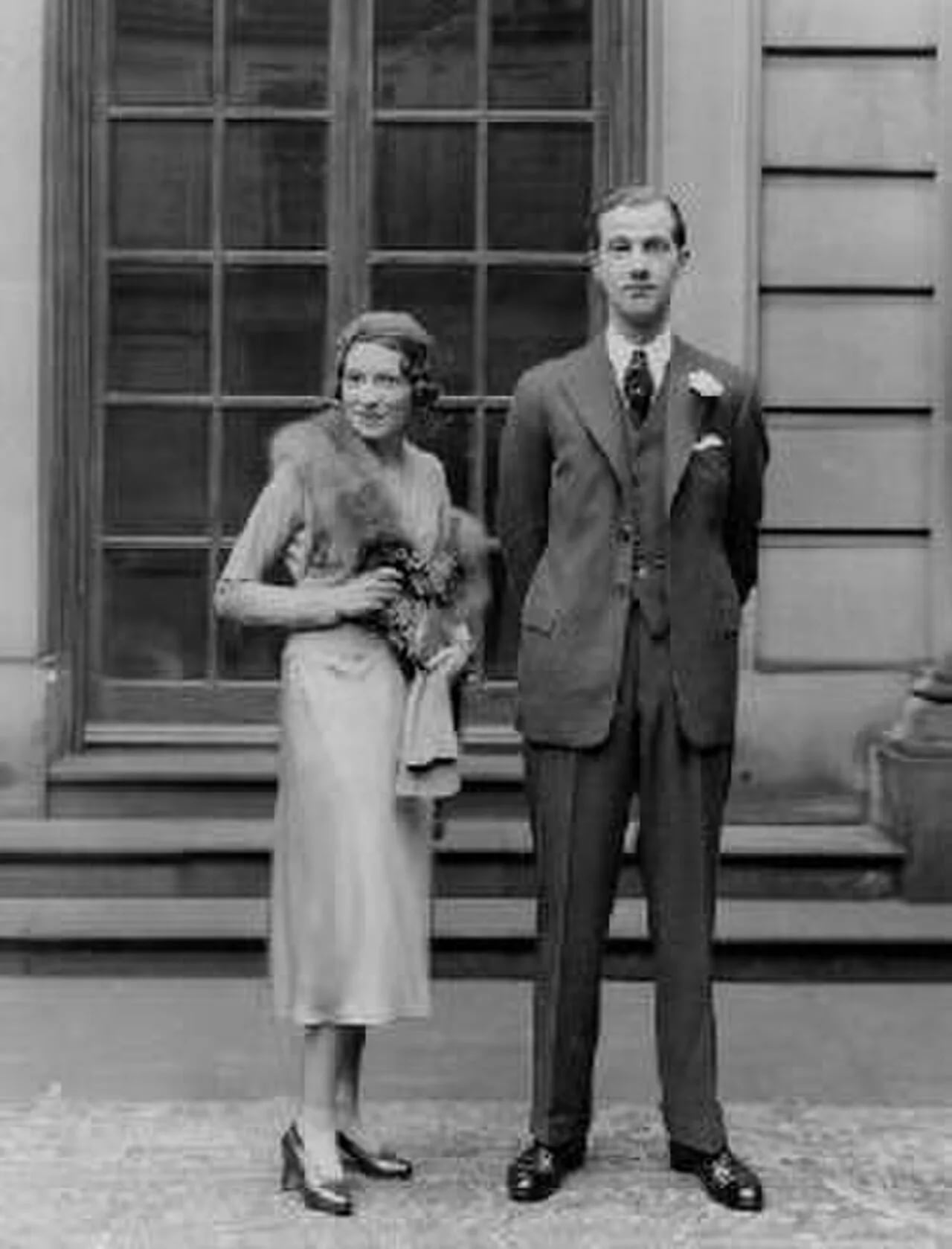 Portrait of Lord Charles Arthur Francis Cavendish (1905–1944) – memorial page