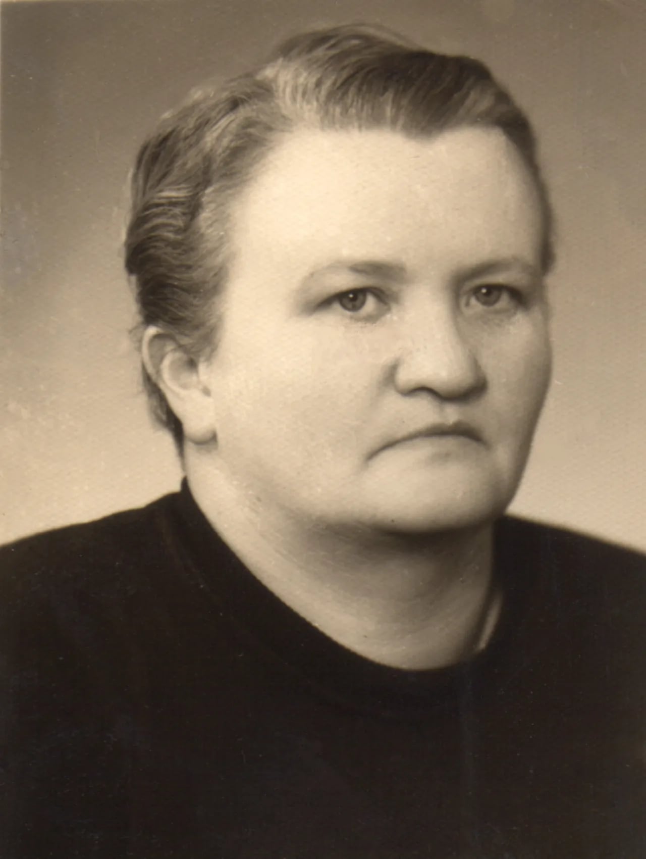 Portrait of Aurelia Woźnicka (1916–1979) – memorial page