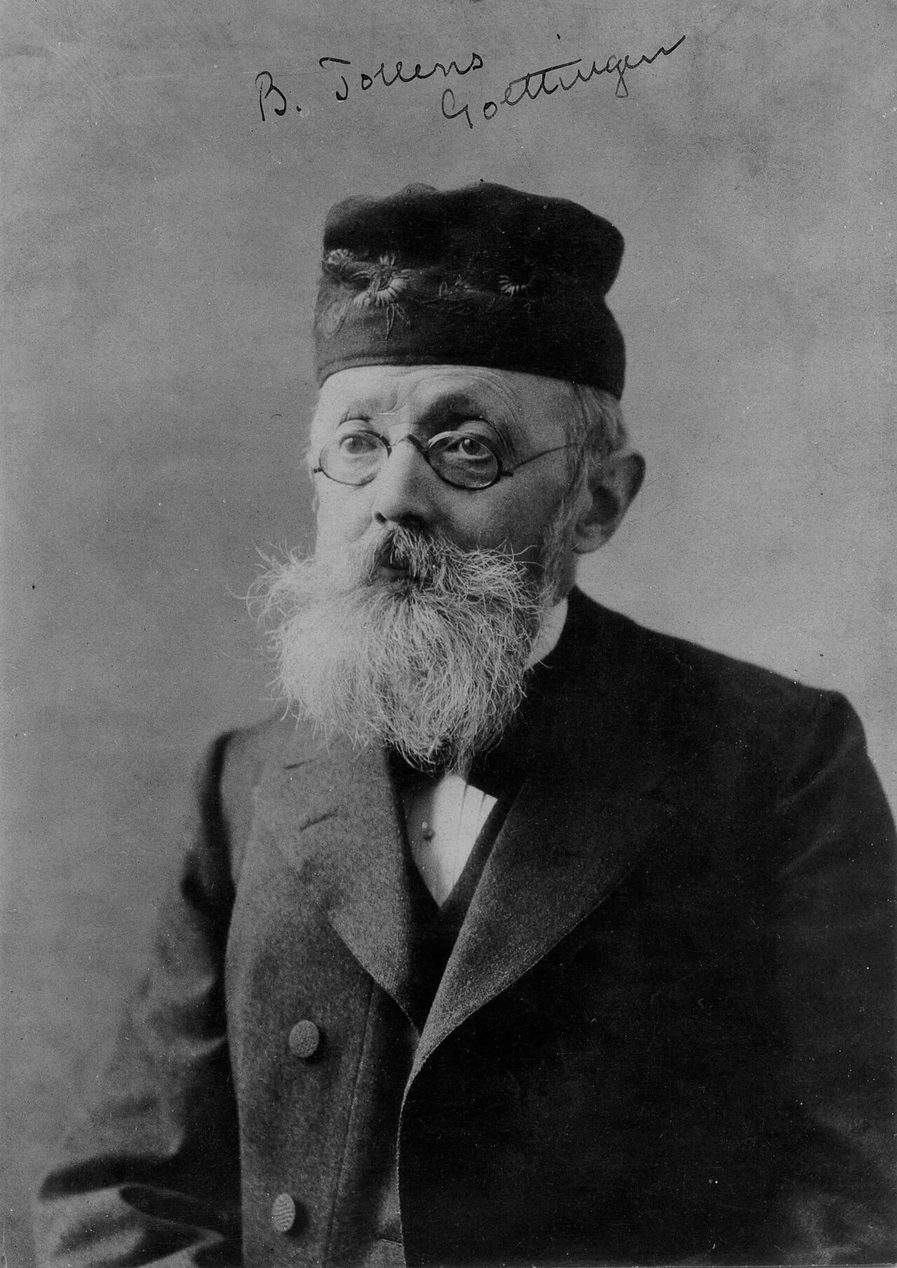 Porträt von Bernhard Tollens (1841–1918) – Gedenkseite