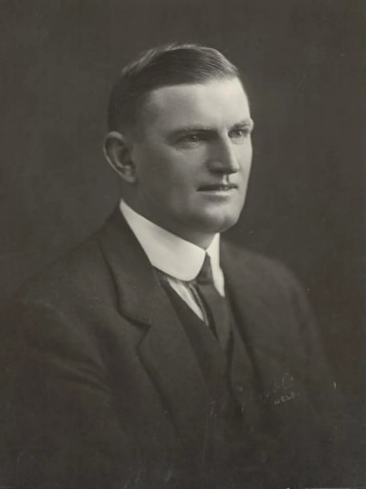 Porträt von Lou Cunningham (1889–1948) – Gedenkseite