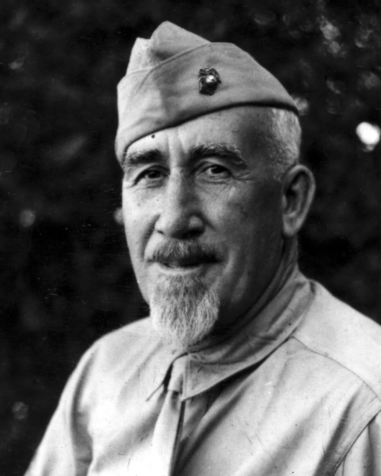 Portrait of Lou Diamond (1890–1951) – memorial page