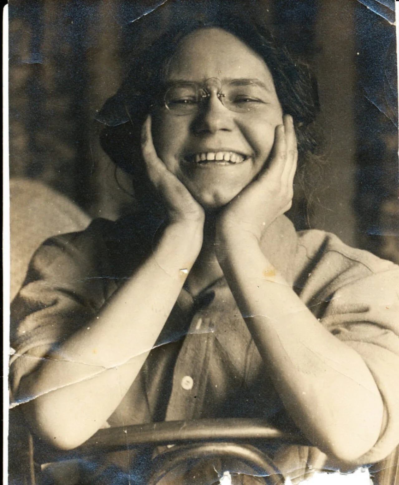 Porträt von Lou Rogers (1879–1952) – Gedenkseite