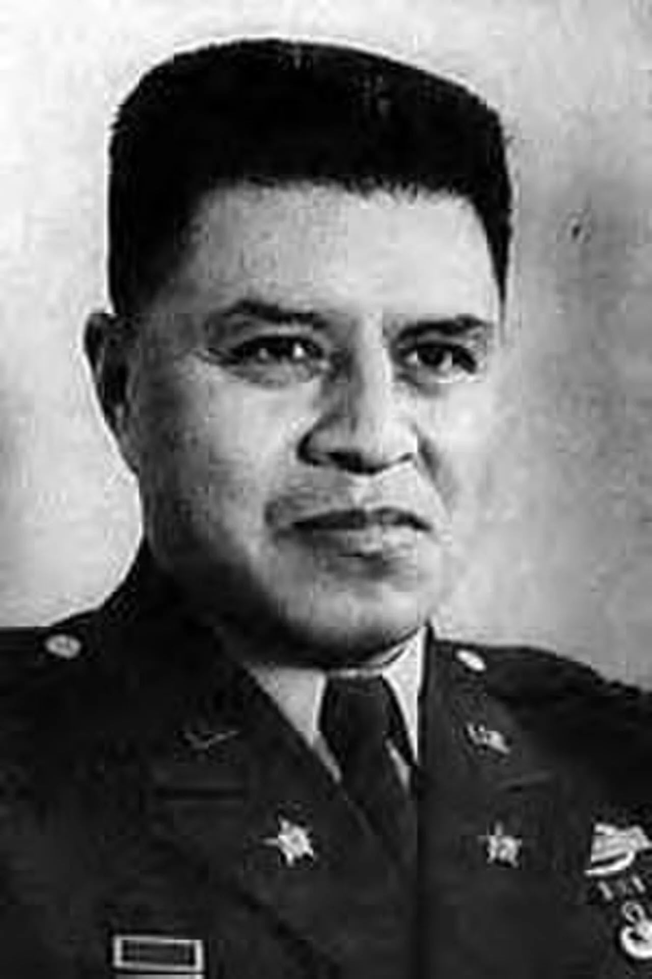Portrait of Louis Gonzaga Mendez, Jr. (1915–2001) – memorial page