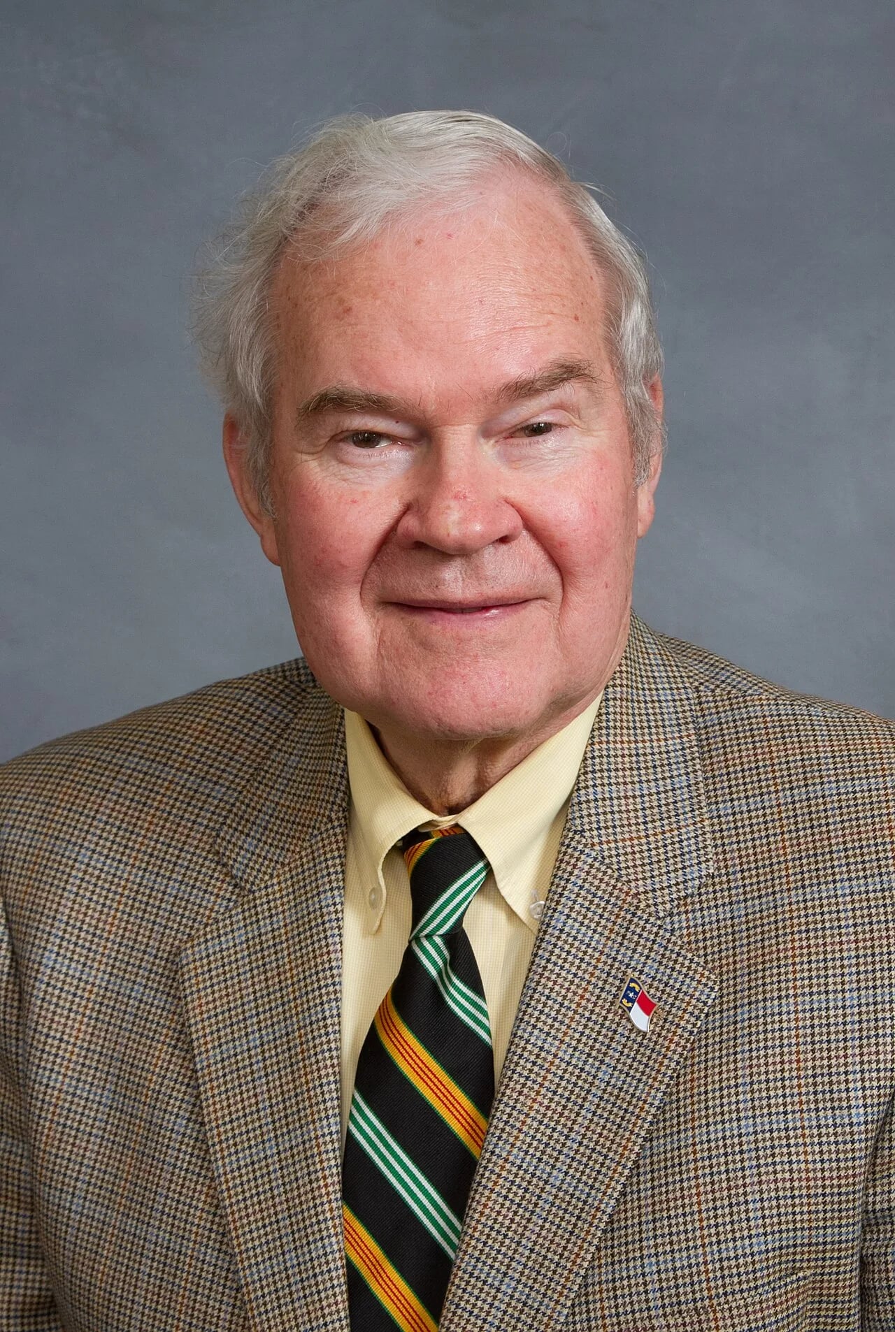Porträt von Louis Milford Pate Jr. (1936–2025) – Gedenkseite