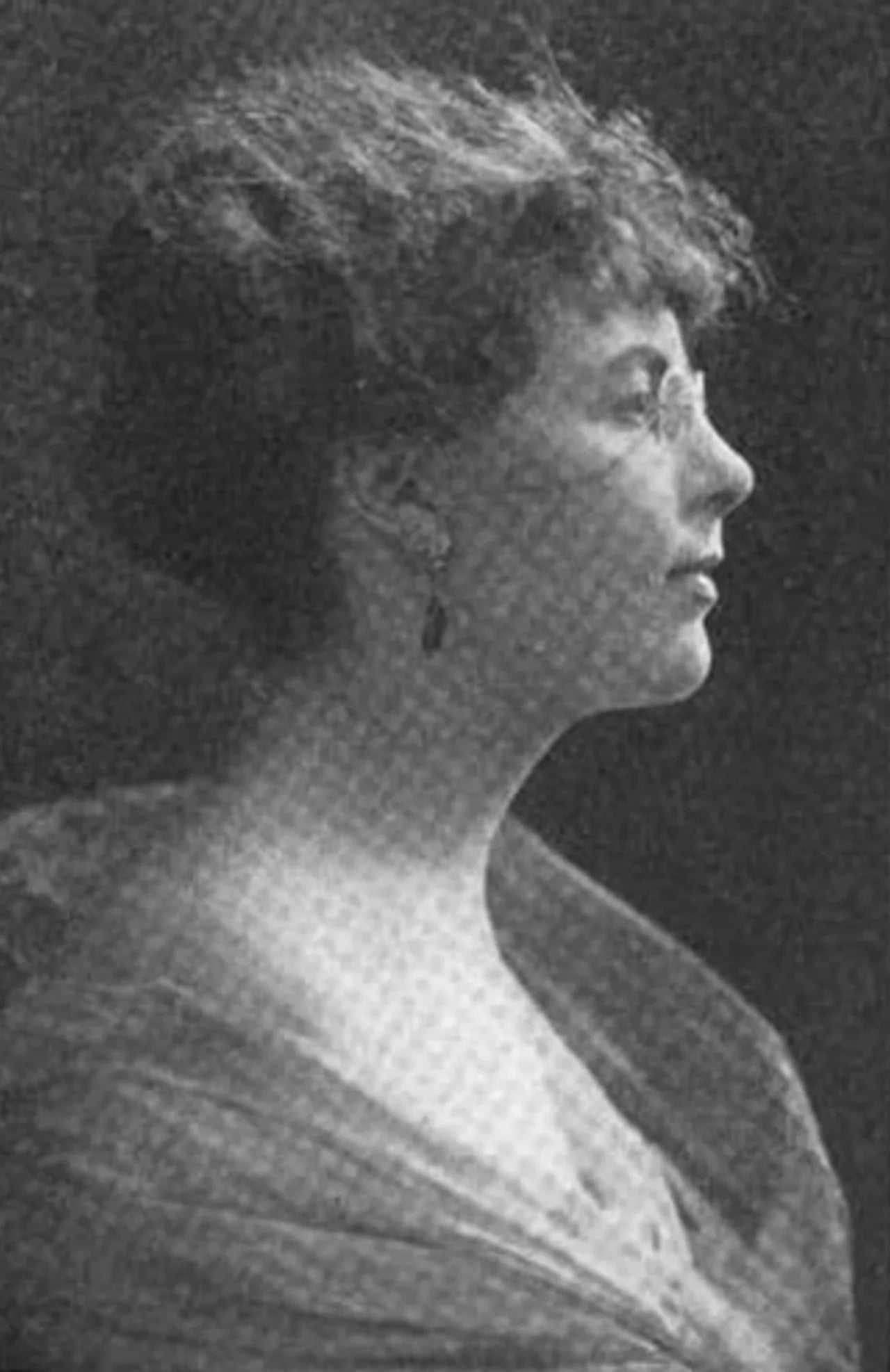 Portrait of Louisa Watson Peat (1883–1953) – memorial page