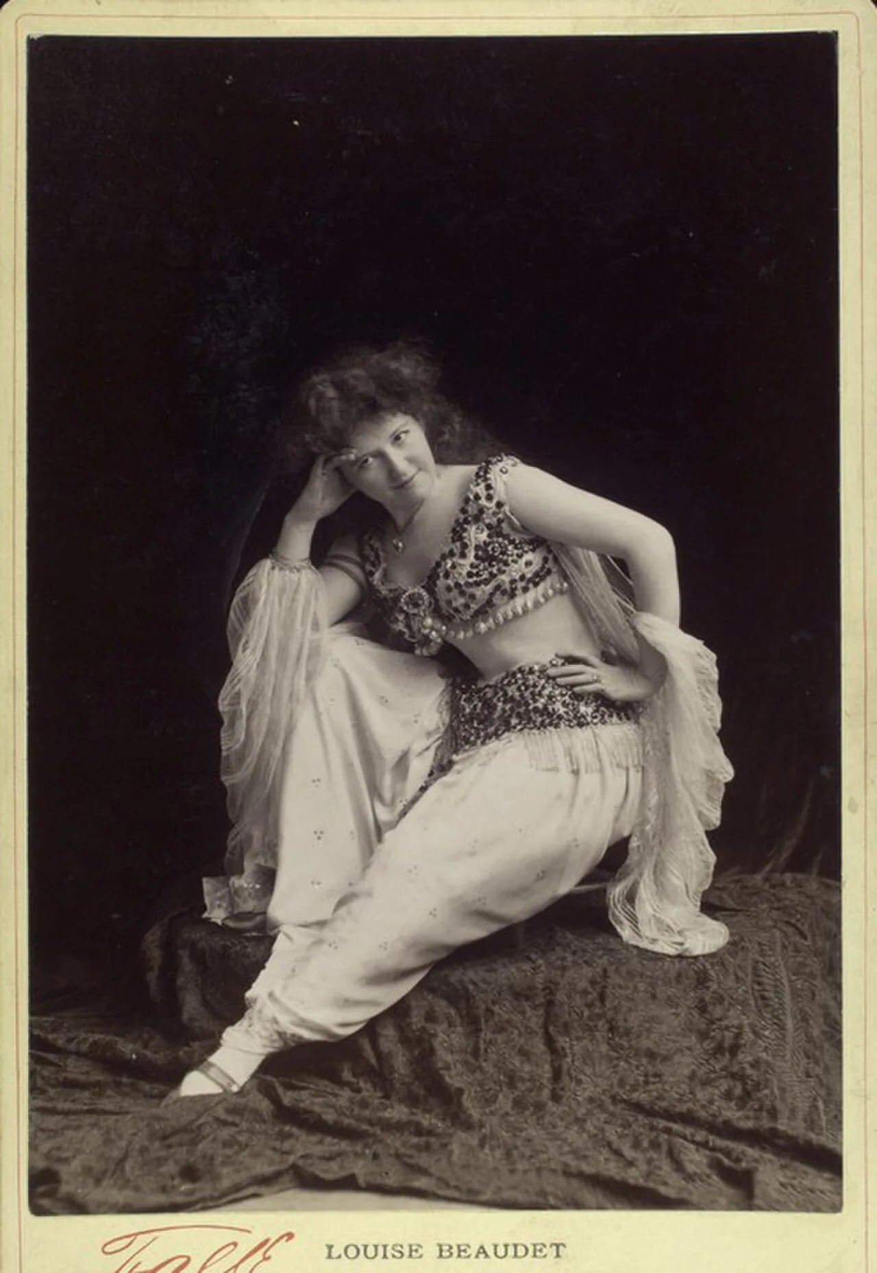 Portrait of Louise Beaudet (1859–1947) – memorial page