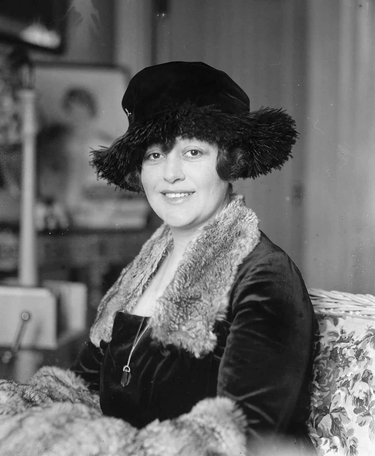 Portrait of Louise Cromwell Brooks (1890–1965) – memorial page