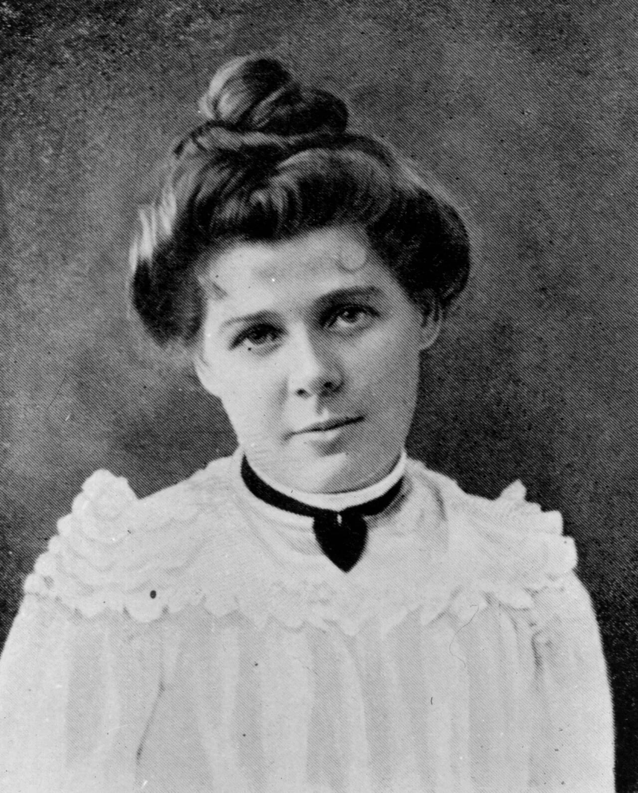 Porträt von Louise Mack (1870–1935) – Gedenkseite
