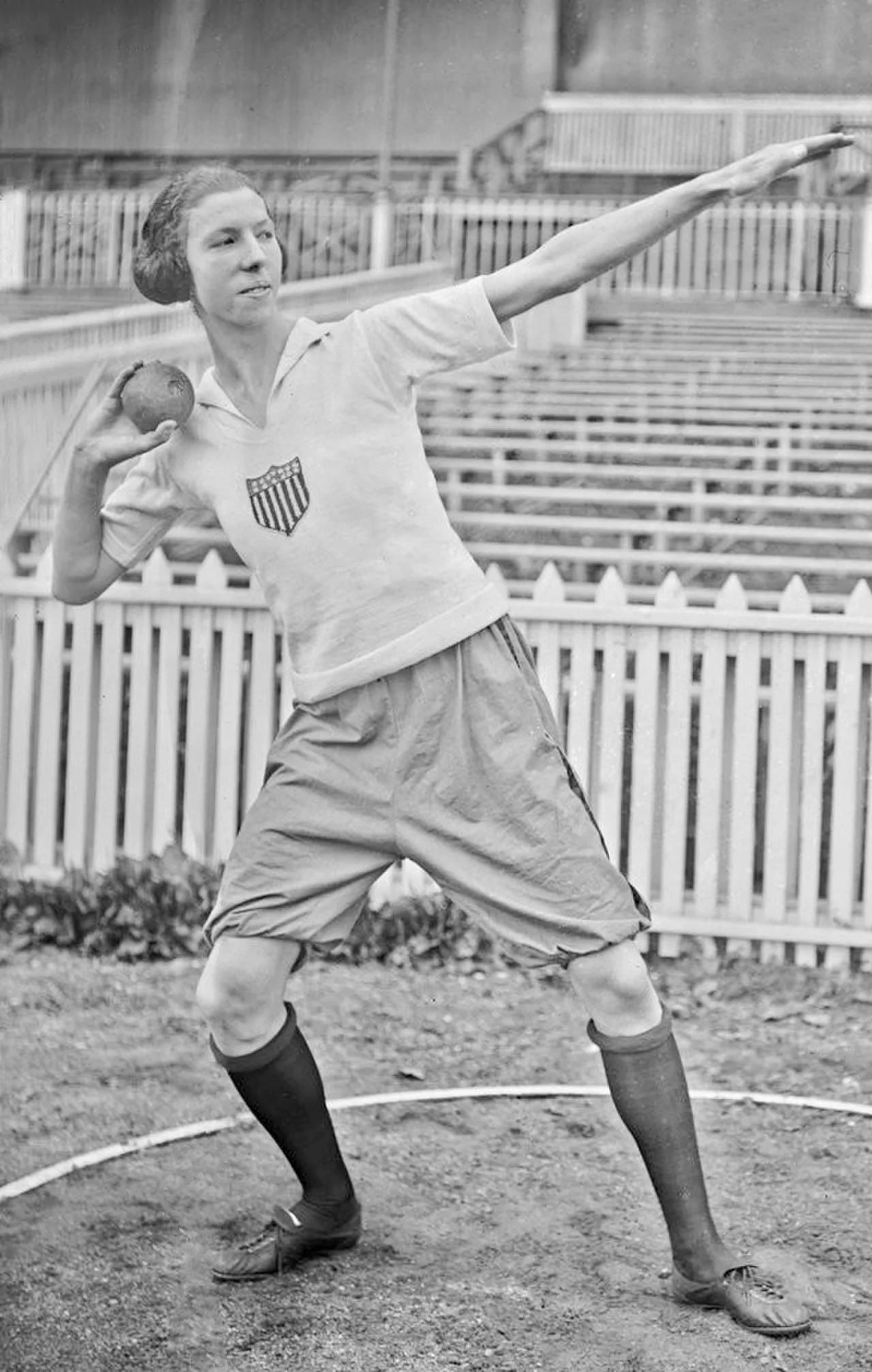 Portrait of Lucile Godbold (1900–1981) – memorial page