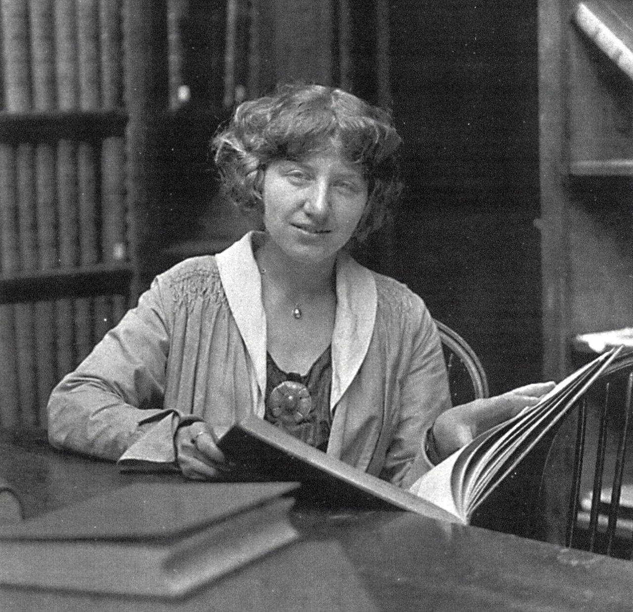 Portrait of Lutah Maria Riggs (1896–1984) – memorial page