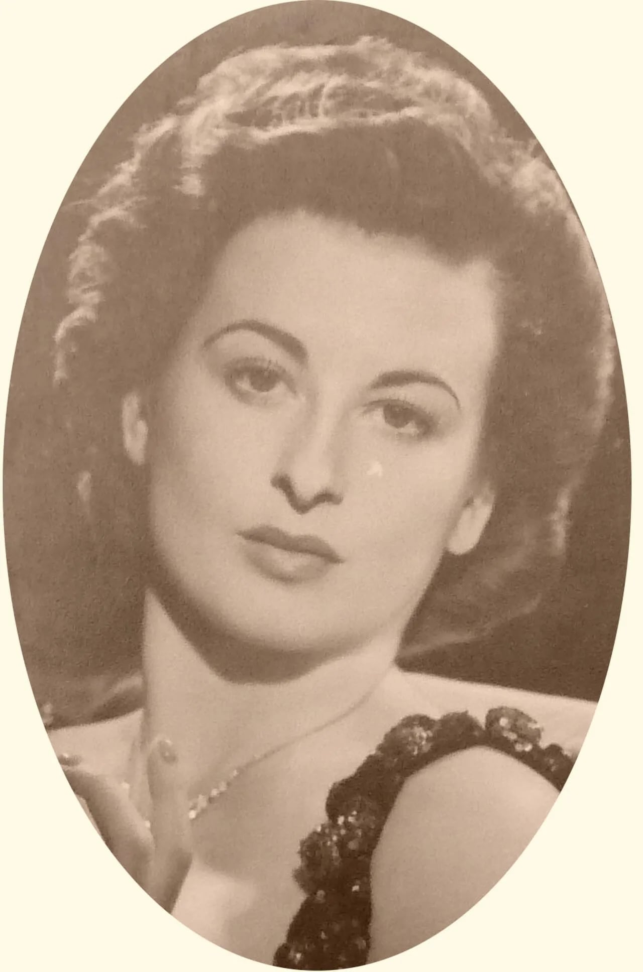 Porträt von Lydia Cecilia Hill (1913–1940) – Gedenkseite