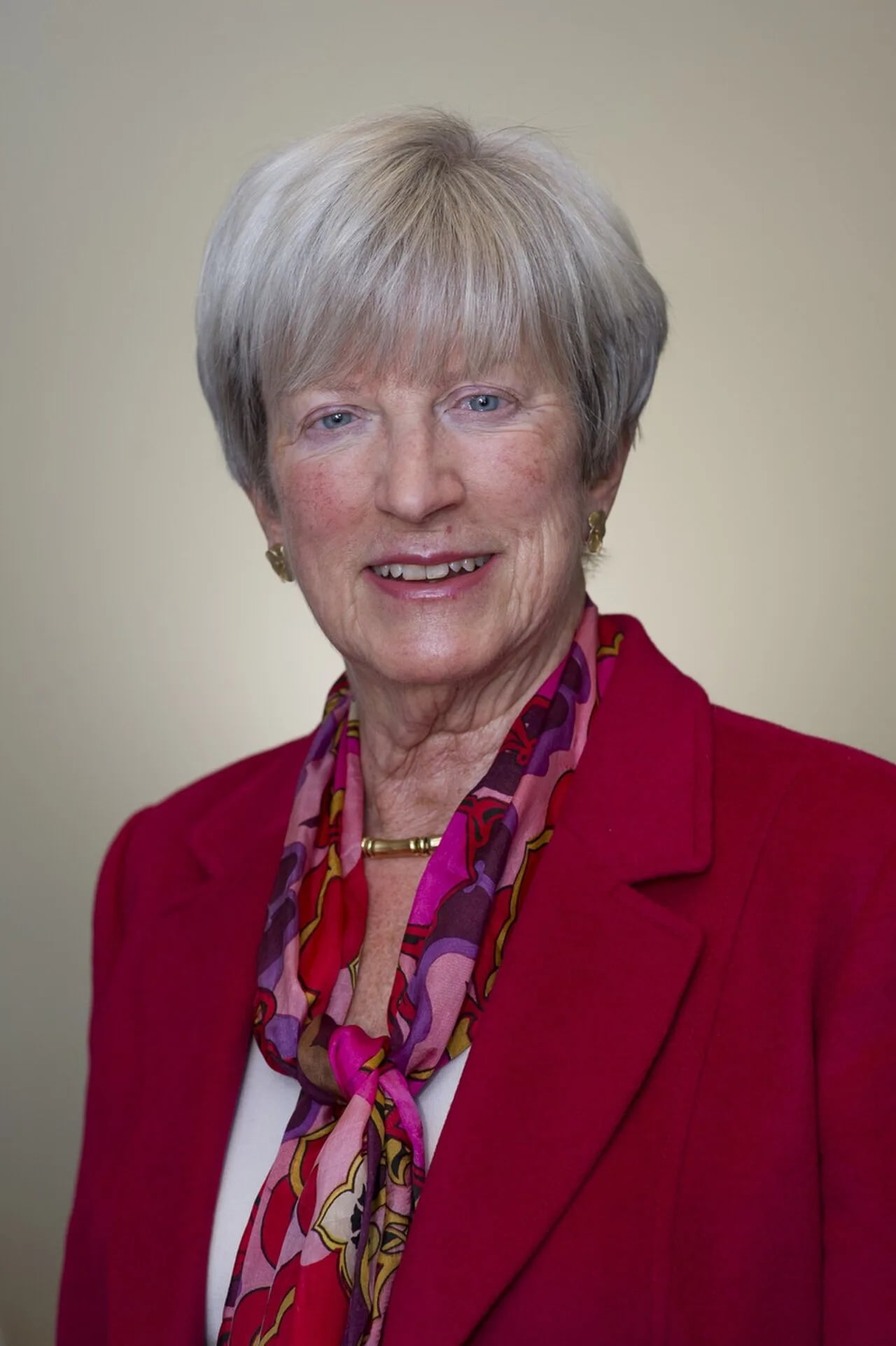 Porträt von Lynn Yeakel (1941–2022) – Gedenkseite